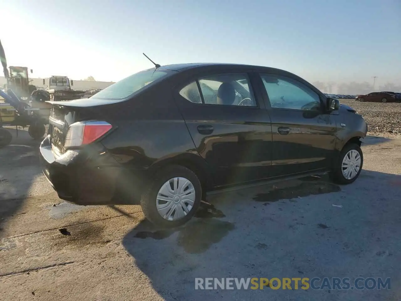 3 Фотография поврежденного автомобиля ML32FUFJ1RHF13910 MITSUBISHI MIRAGE 2024