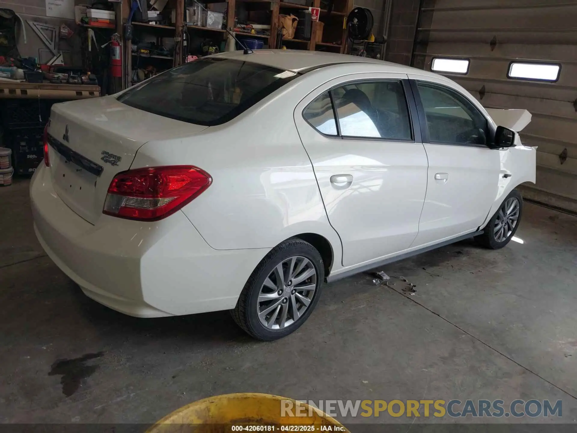 4 Фотография поврежденного автомобиля ML32F3FJ1KHF12997 MITSUBISHI MIRAGE G4 2019