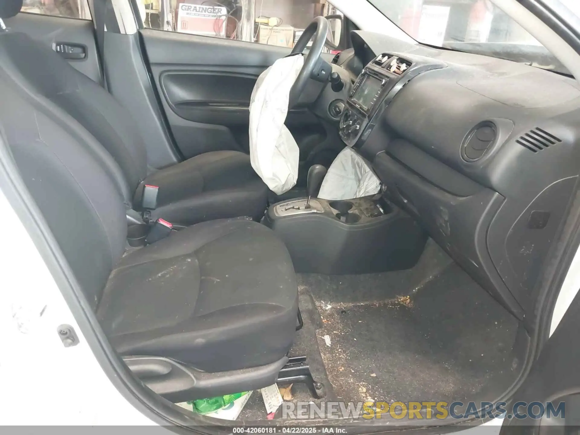 5 Фотография поврежденного автомобиля ML32F3FJ1KHF12997 MITSUBISHI MIRAGE G4 2019