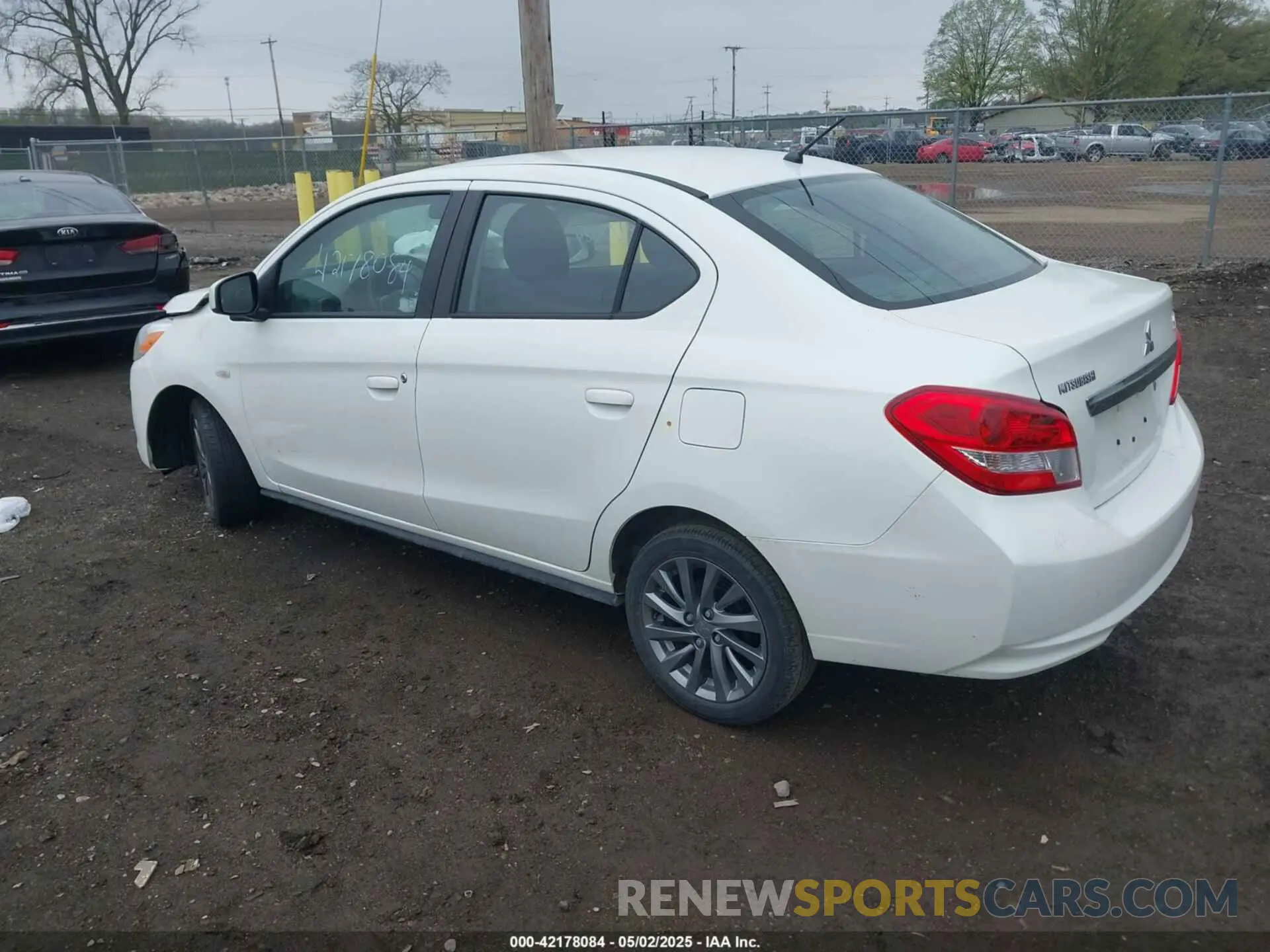 3 Photograph of a damaged car ML32F3FJ2KHF06318 MITSUBISHI MIRAGE G4 2019