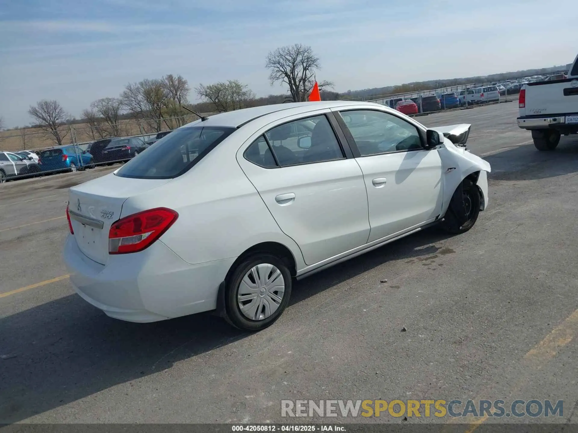 4 Фотография поврежденного автомобиля ML32F3FJ3KHF07848 MITSUBISHI MIRAGE G4 2019
