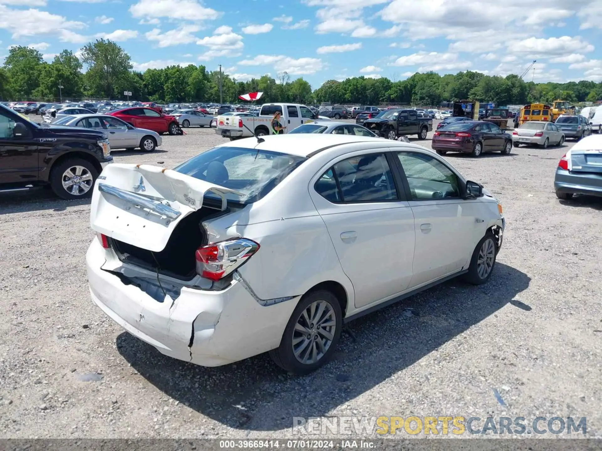 4 Photograph of a damaged car ML32F3FJ5KHF08631 MITSUBISHI MIRAGE G4 2019