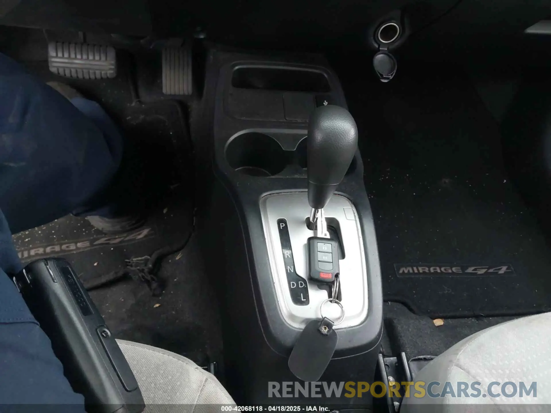 11 Фотография поврежденного автомобиля ML32F3FJ5KHF17975 MITSUBISHI MIRAGE G4 2019