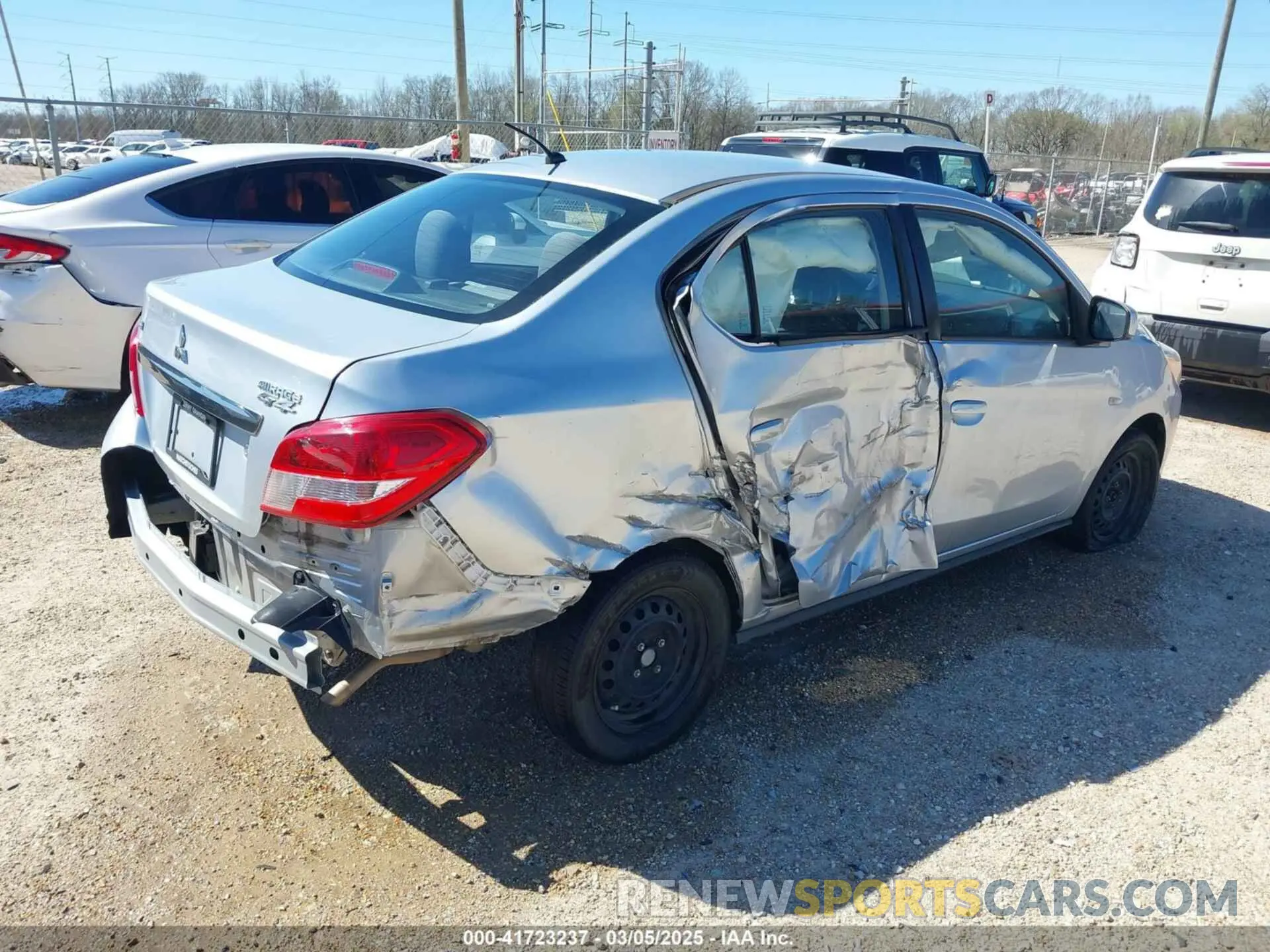 4 Фотография поврежденного автомобиля ML32F3FJ6KHF06452 MITSUBISHI MIRAGE G4 2019