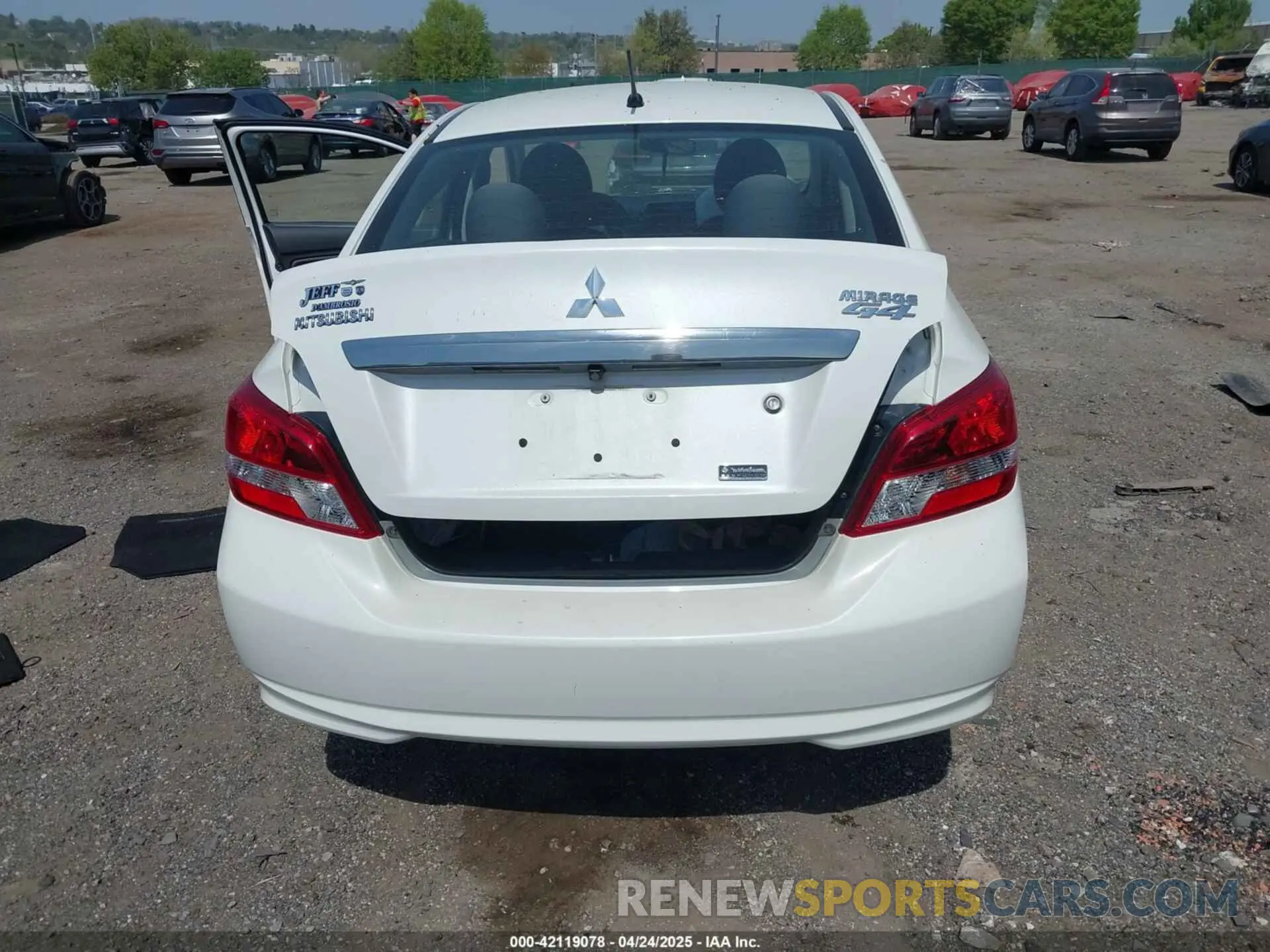 17 Photograph of a damaged car ML32F3FJ7KHF12437 MITSUBISHI MIRAGE G4 2019