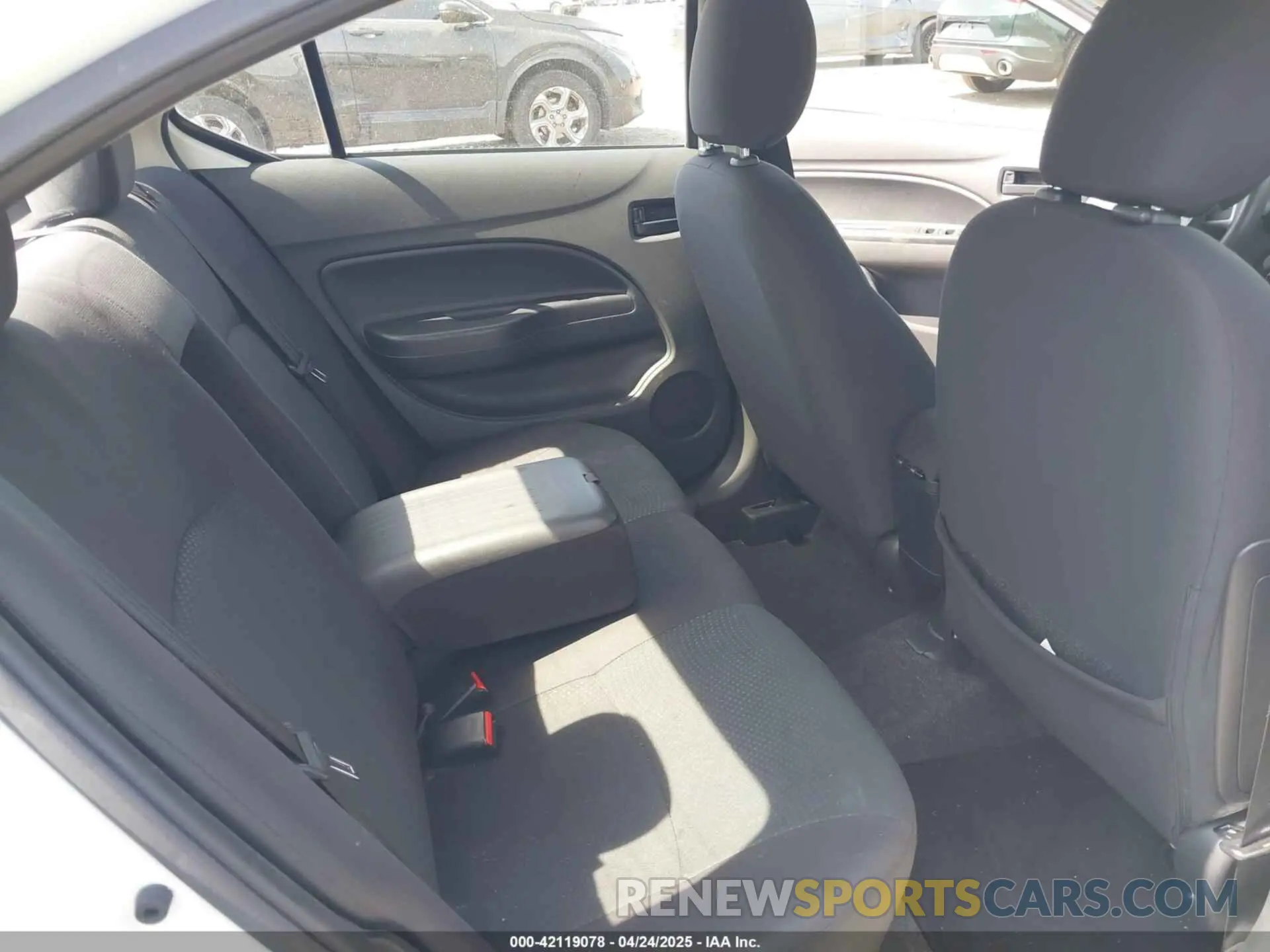 8 Photograph of a damaged car ML32F3FJ7KHF12437 MITSUBISHI MIRAGE G4 2019