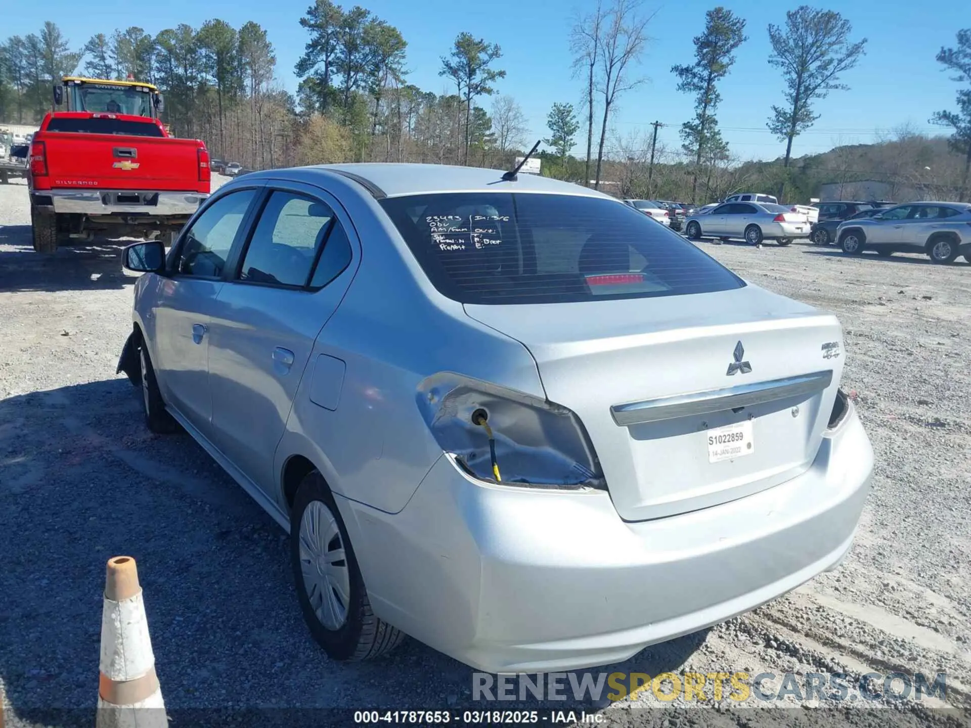 3 Фотография поврежденного автомобиля ML32F3FJ1LHF03816 MITSUBISHI MIRAGE G4 2020
