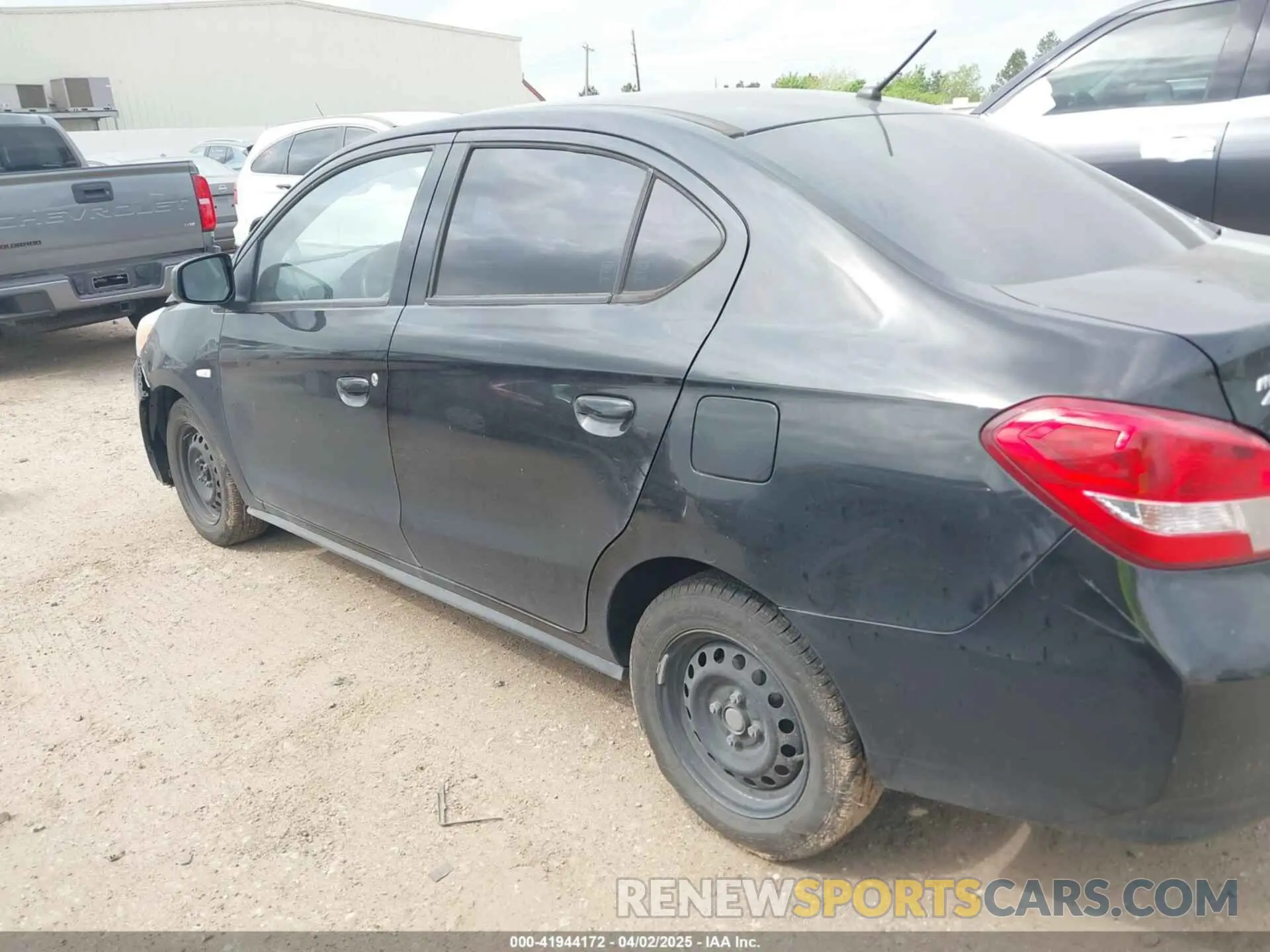 13 Фотография поврежденного автомобиля ML32F3FJXLHF10988 MITSUBISHI MIRAGE G4 2020