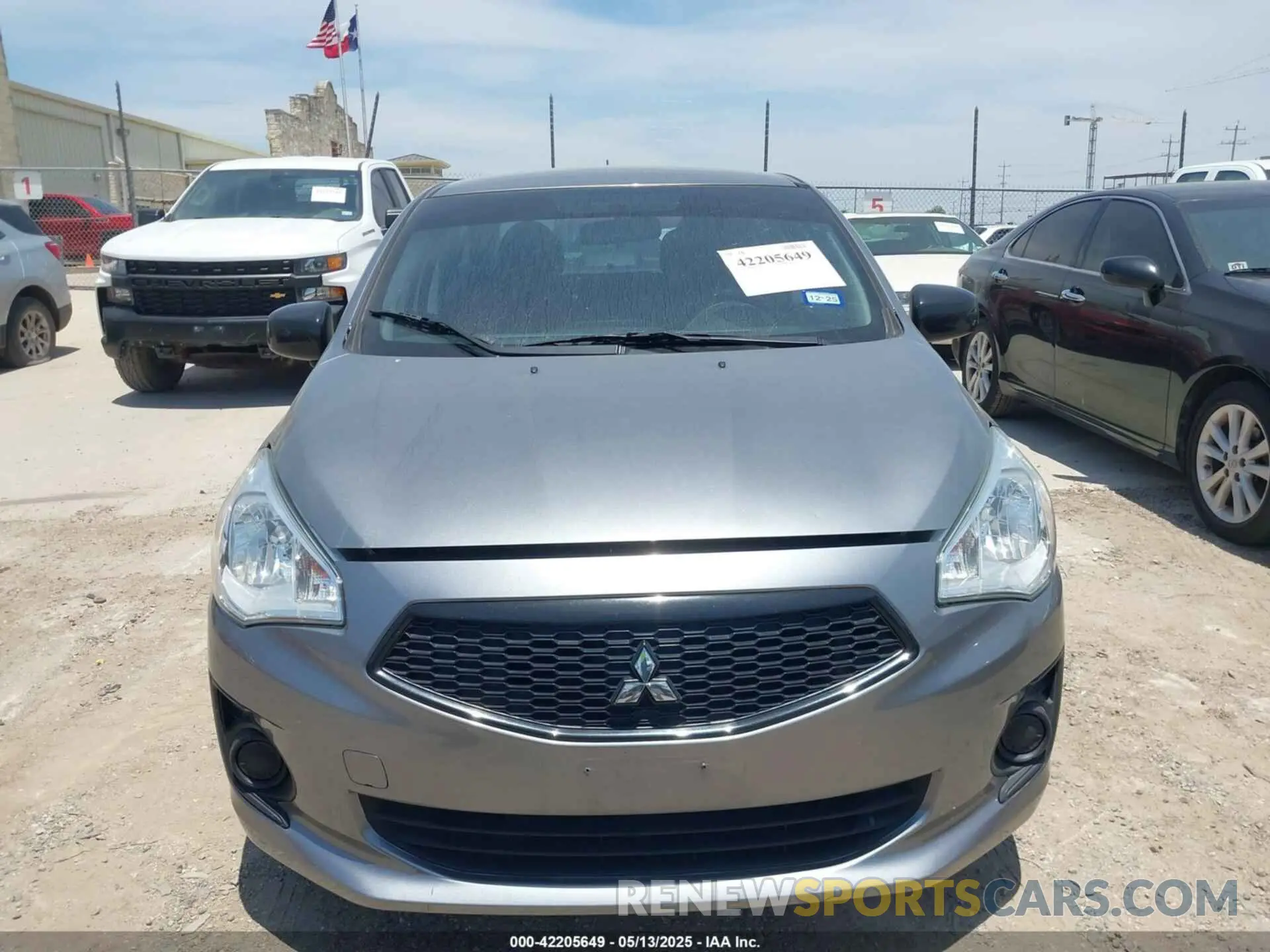 12 Photograph of a damaged car ML32F4FJ1LHF02199 MITSUBISHI MIRAGE G4 2020