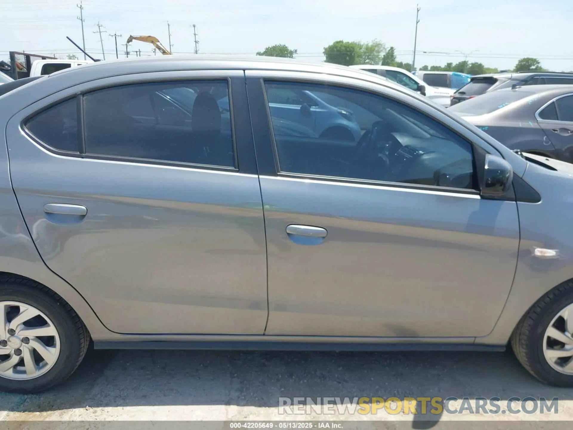 13 Photograph of a damaged car ML32F4FJ1LHF02199 MITSUBISHI MIRAGE G4 2020
