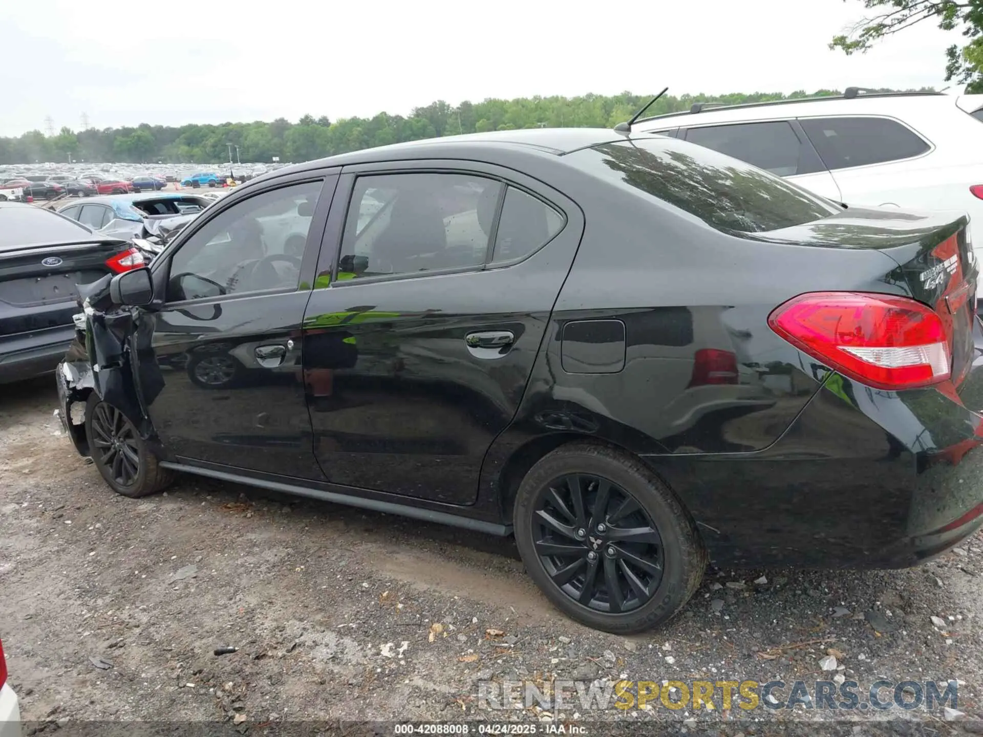 13 Photograph of a damaged car ML32F4FJ1LHF07158 MITSUBISHI MIRAGE G4 2020