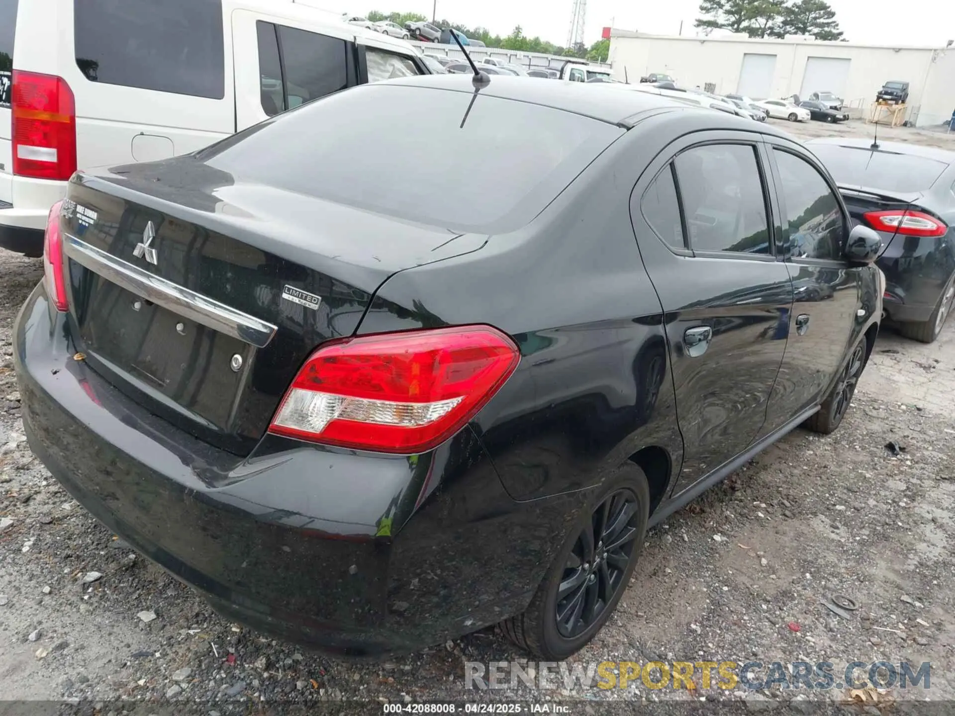 4 Photograph of a damaged car ML32F4FJ1LHF07158 MITSUBISHI MIRAGE G4 2020