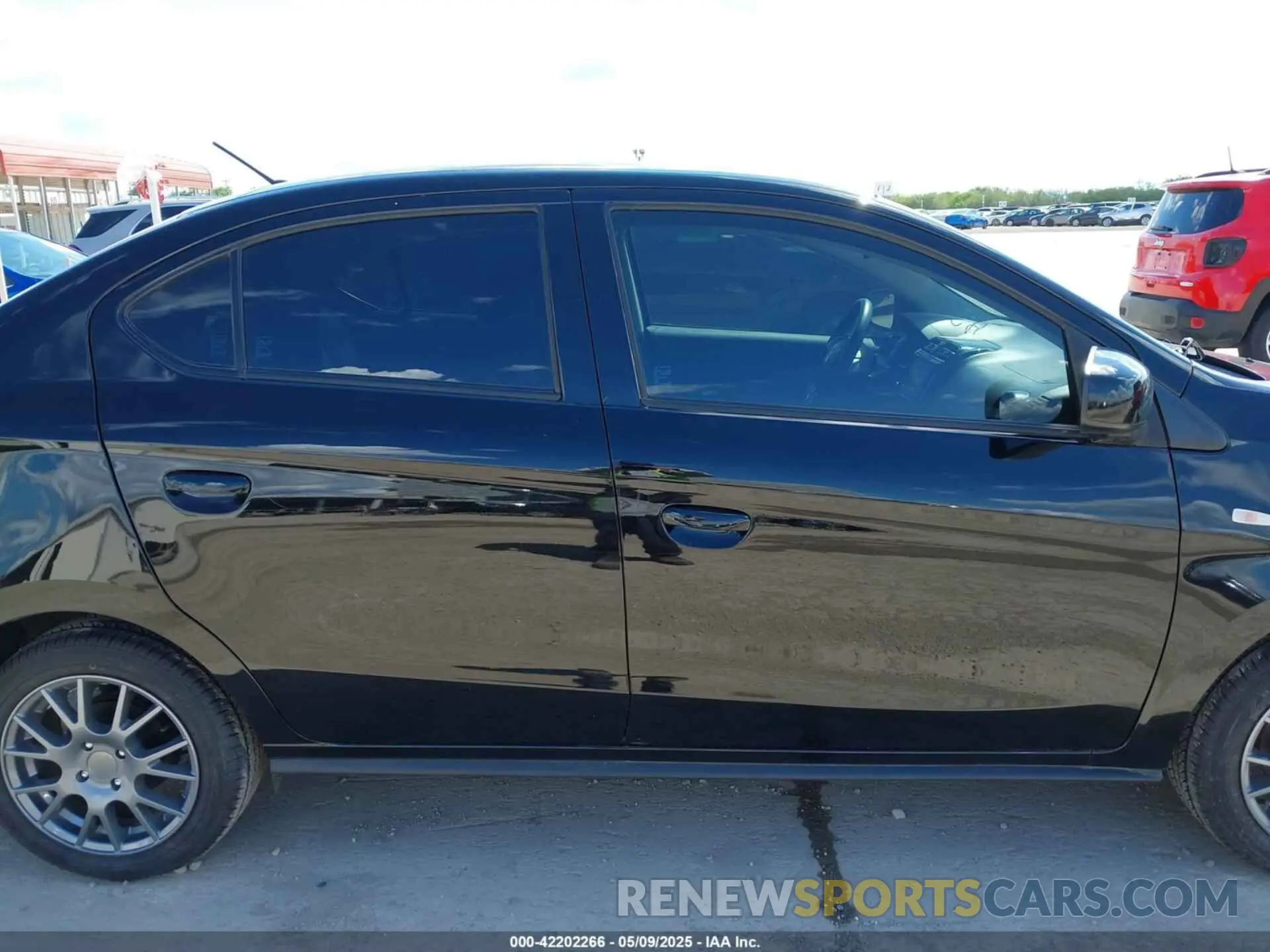 13 Photograph of a damaged car ML32FUFJ0NHF03413 MITSUBISHI MIRAGE G4 2022