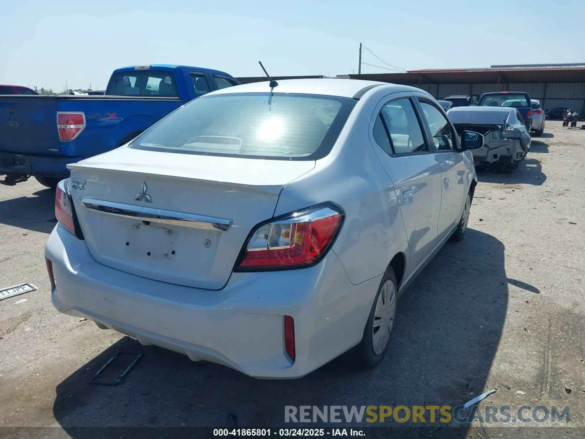 4 Фотография поврежденного автомобиля ML32FUFJ3PHF01688 MITSUBISHI MIRAGE G4 2023