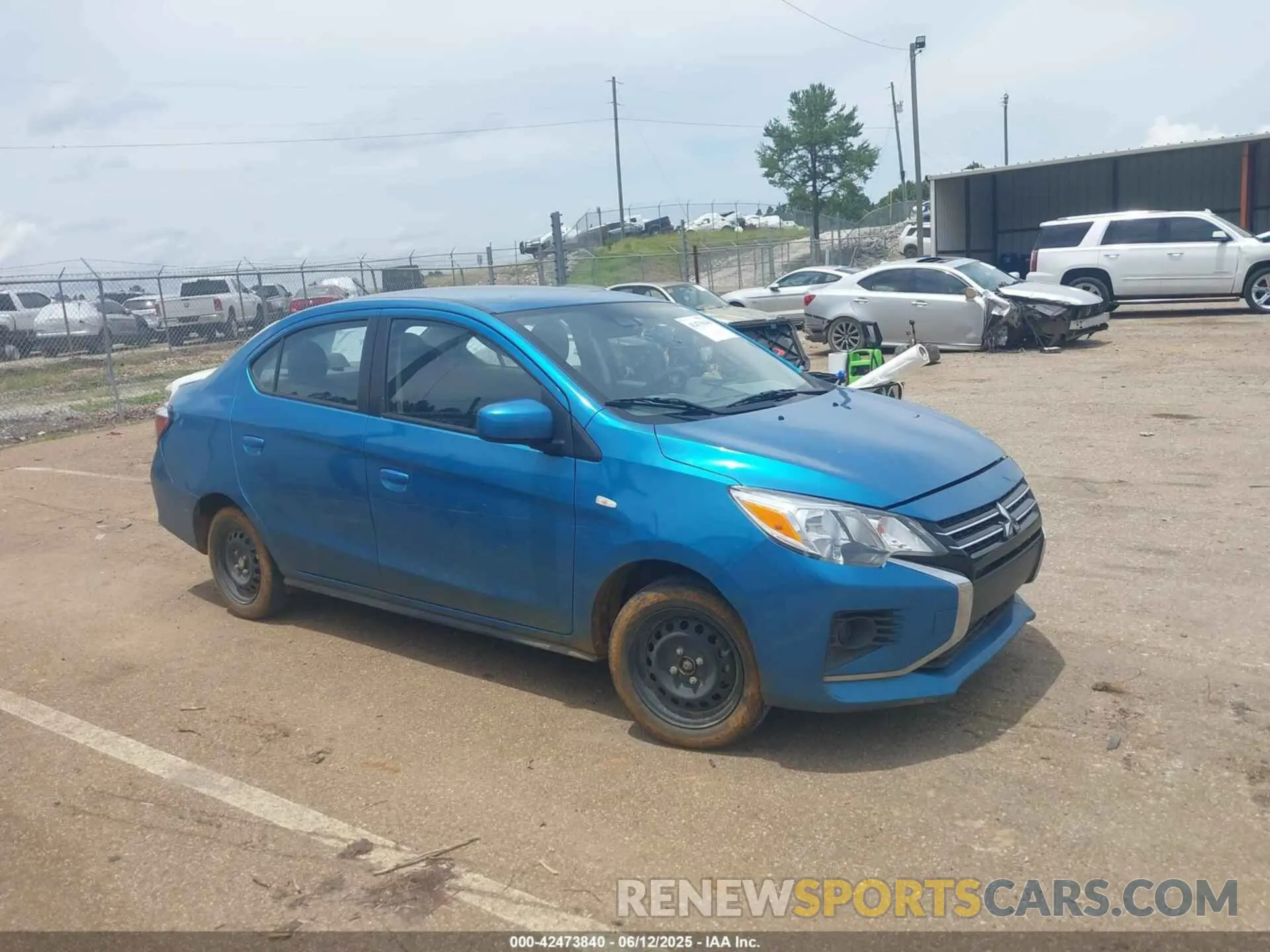 1 Фотография поврежденного автомобиля ML32FUFJ6PHF06030 MITSUBISHI MIRAGE G4 2023