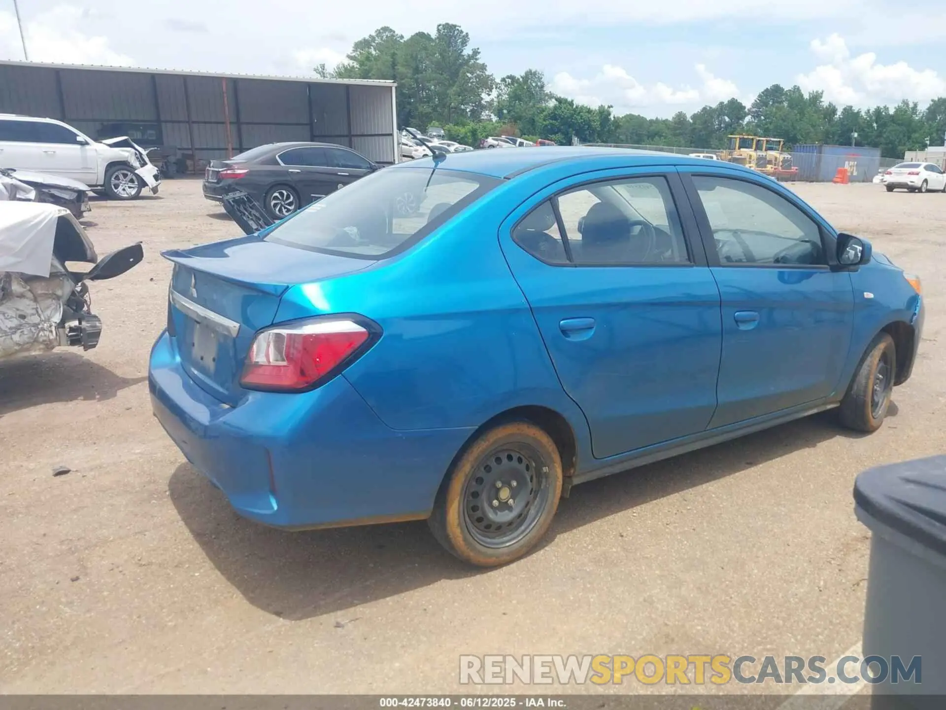 4 Фотография поврежденного автомобиля ML32FUFJ6PHF06030 MITSUBISHI MIRAGE G4 2023