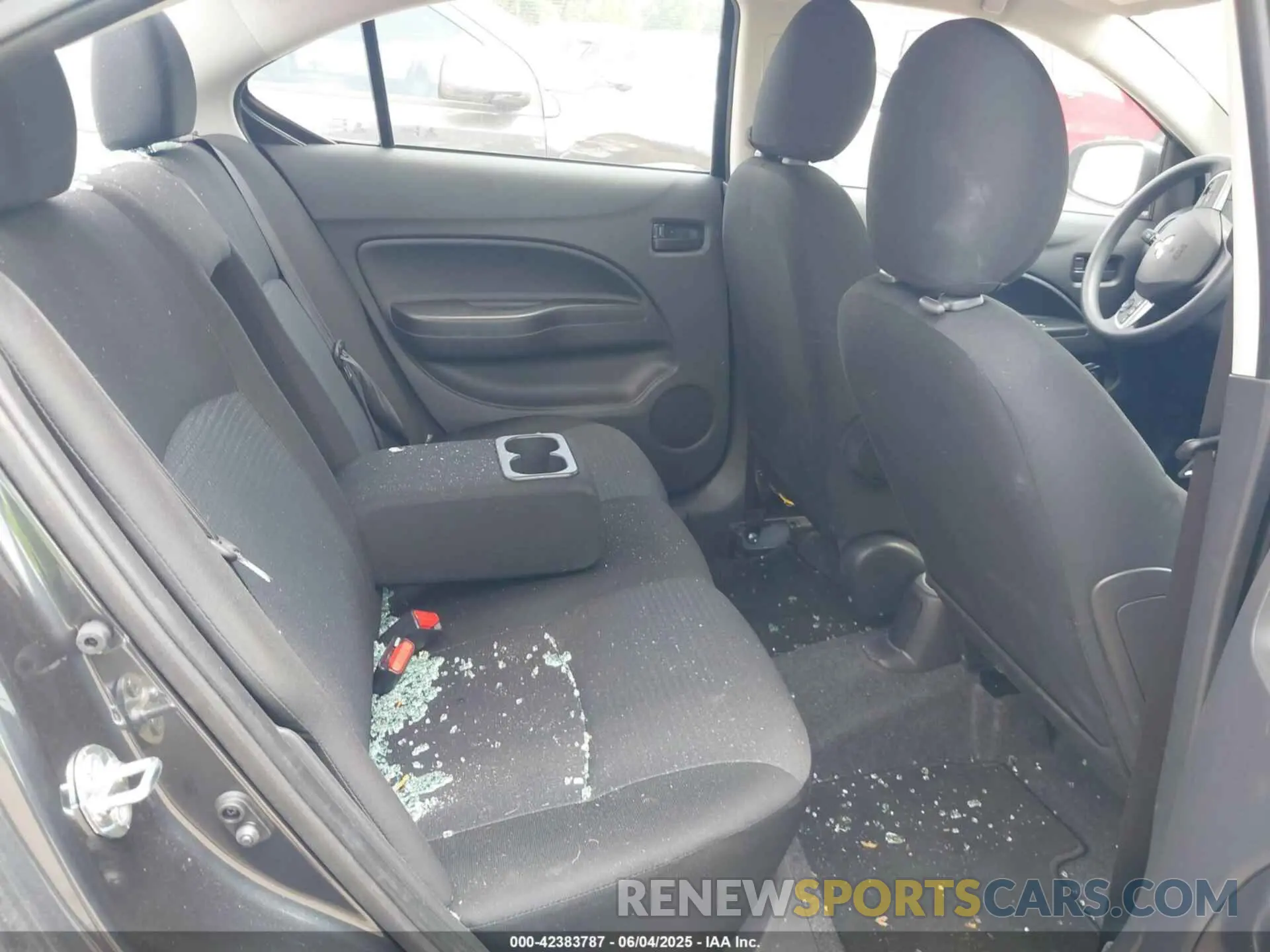 8 Фотография поврежденного автомобиля ML32FUFJ1RHF14250 MITSUBISHI MIRAGE G4 2024