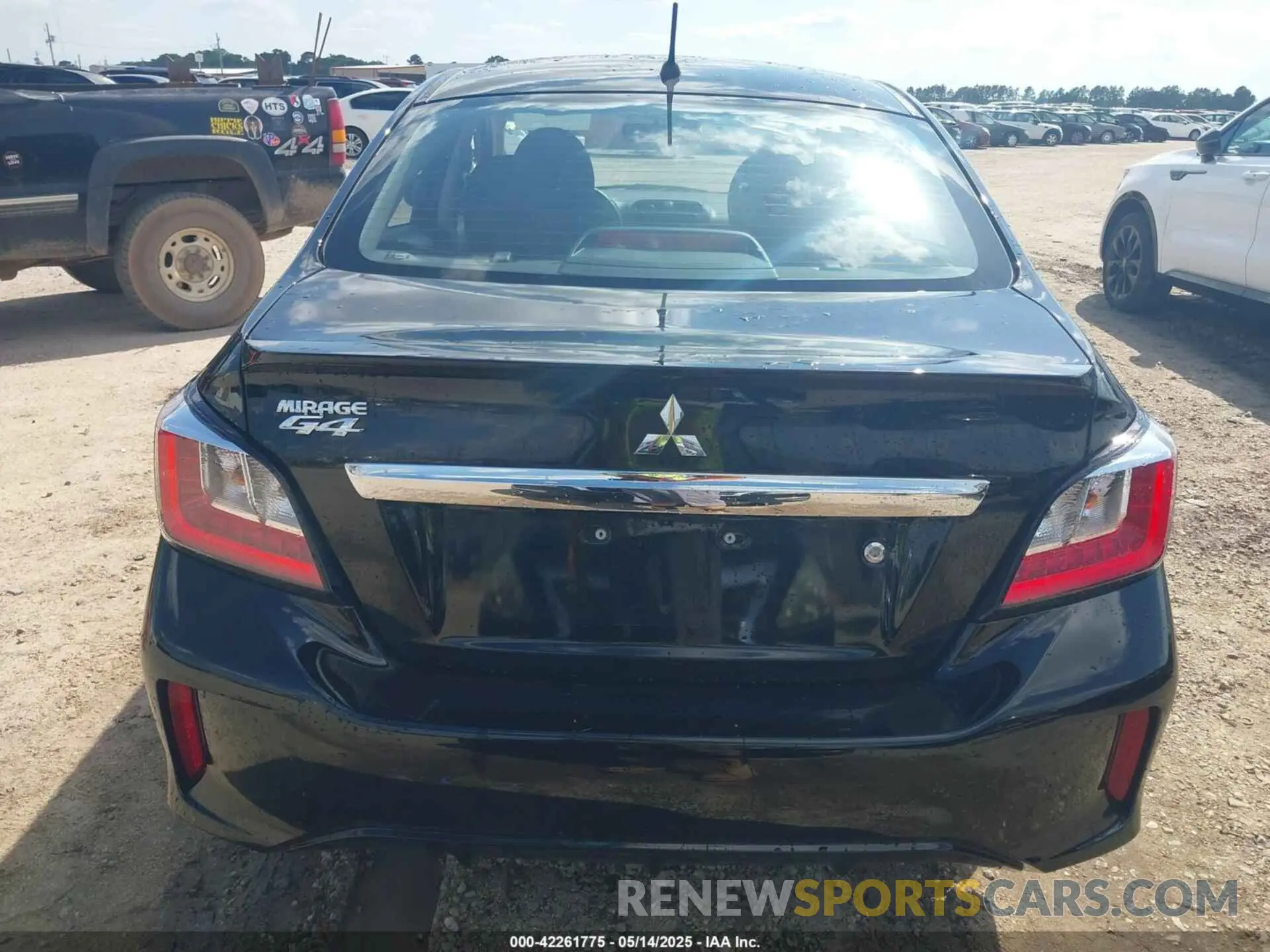 16 Photograph of a damaged car ML32FUFJ1RHF17410 MITSUBISHI MIRAGE G4 2024