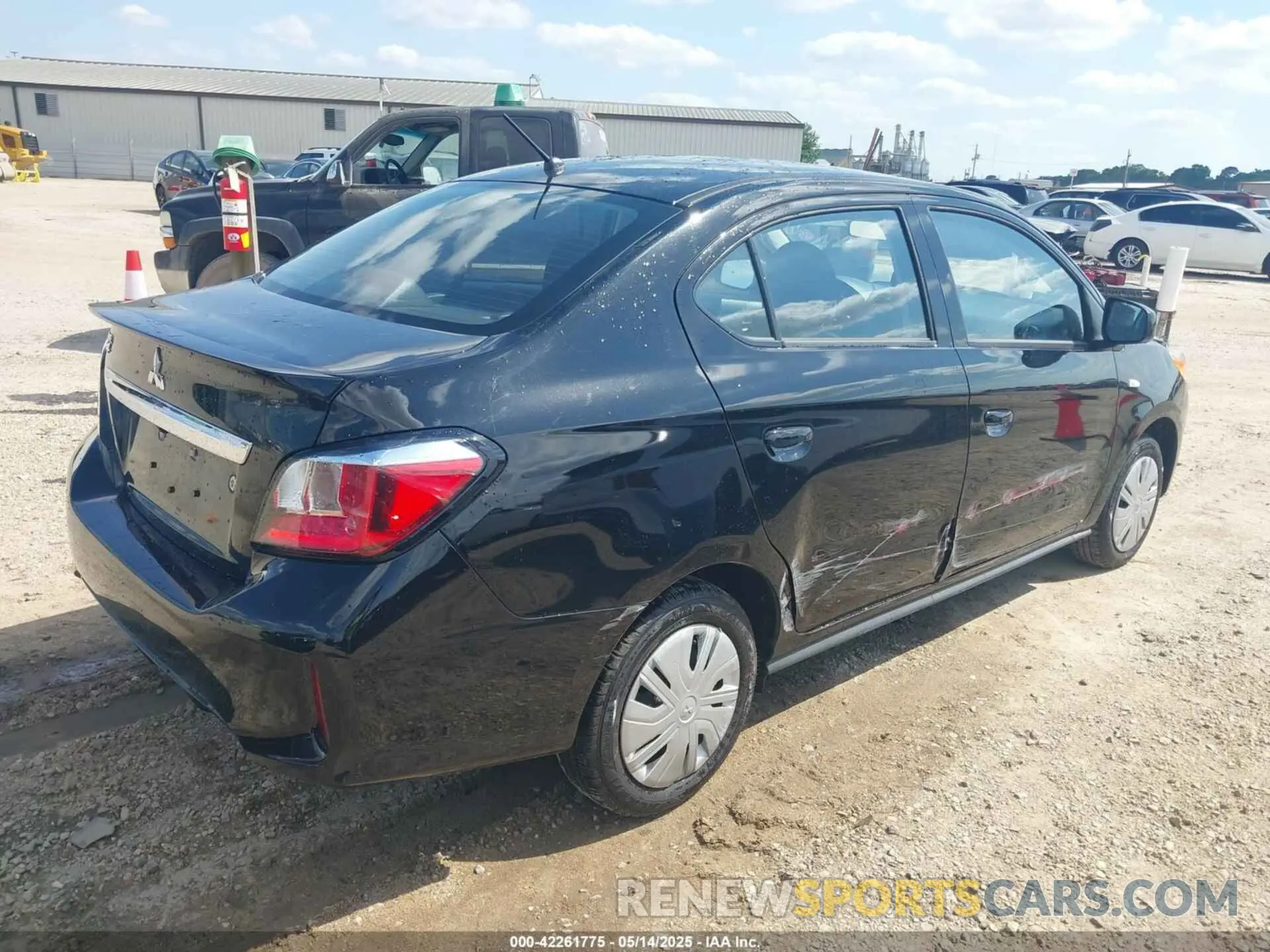 4 Photograph of a damaged car ML32FUFJ1RHF17410 MITSUBISHI MIRAGE G4 2024