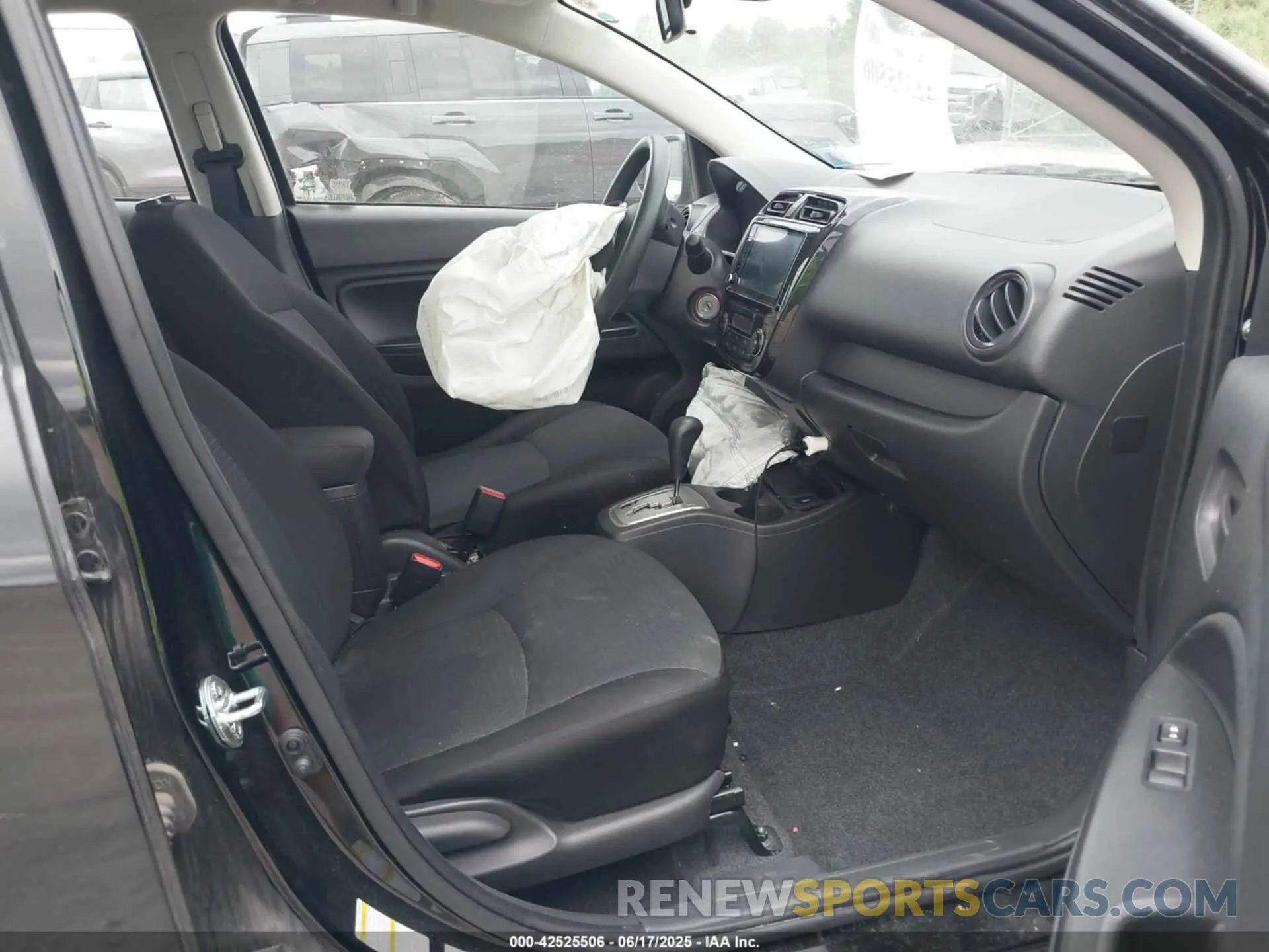 5 Photograph of a damaged car ML32FUFJ5RHF02733 MITSUBISHI MIRAGE G4 2024