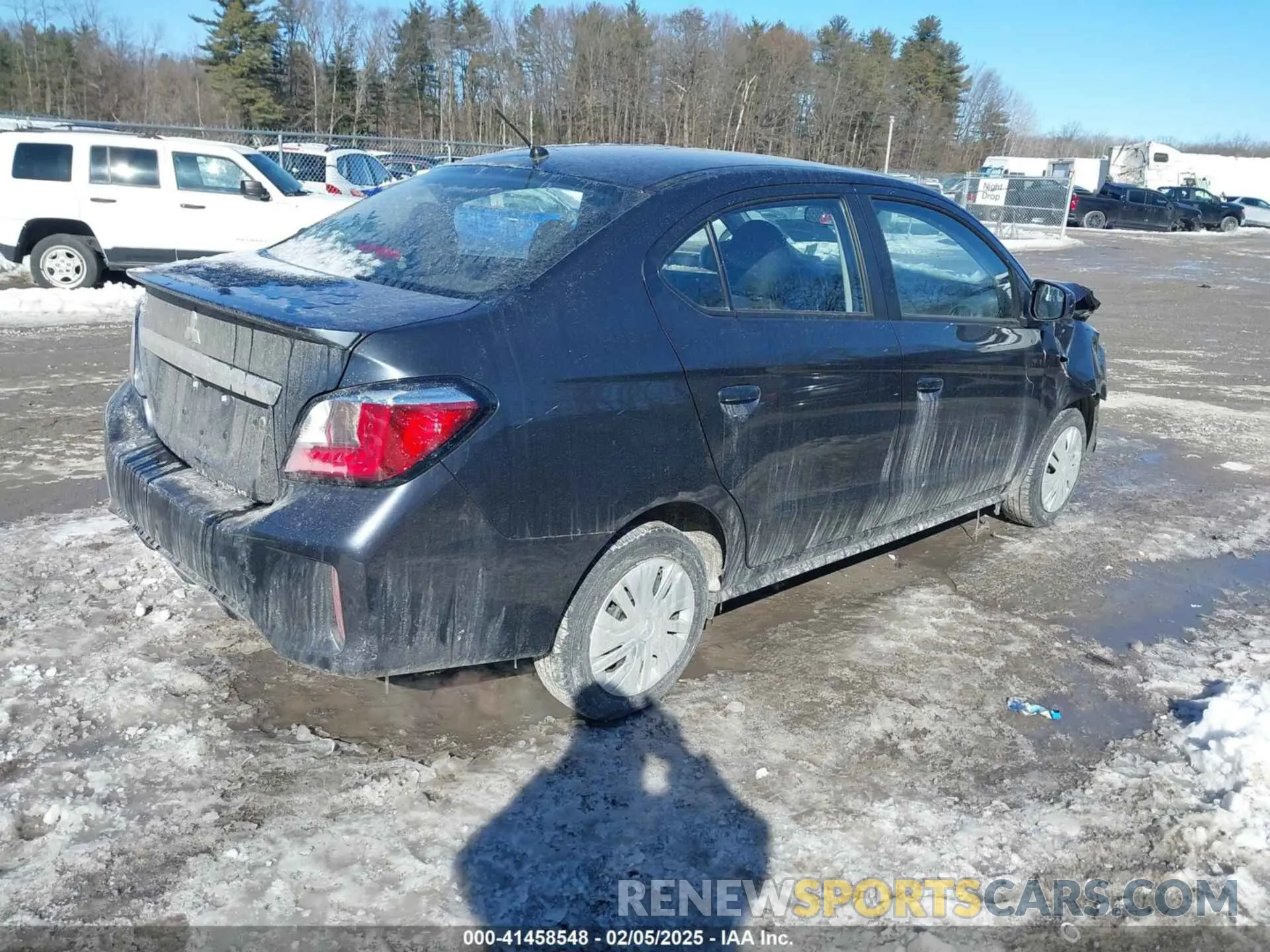 4 Photograph of a damaged car ML32FUFJ6RHF08427 MITSUBISHI MIRAGE G4 2024