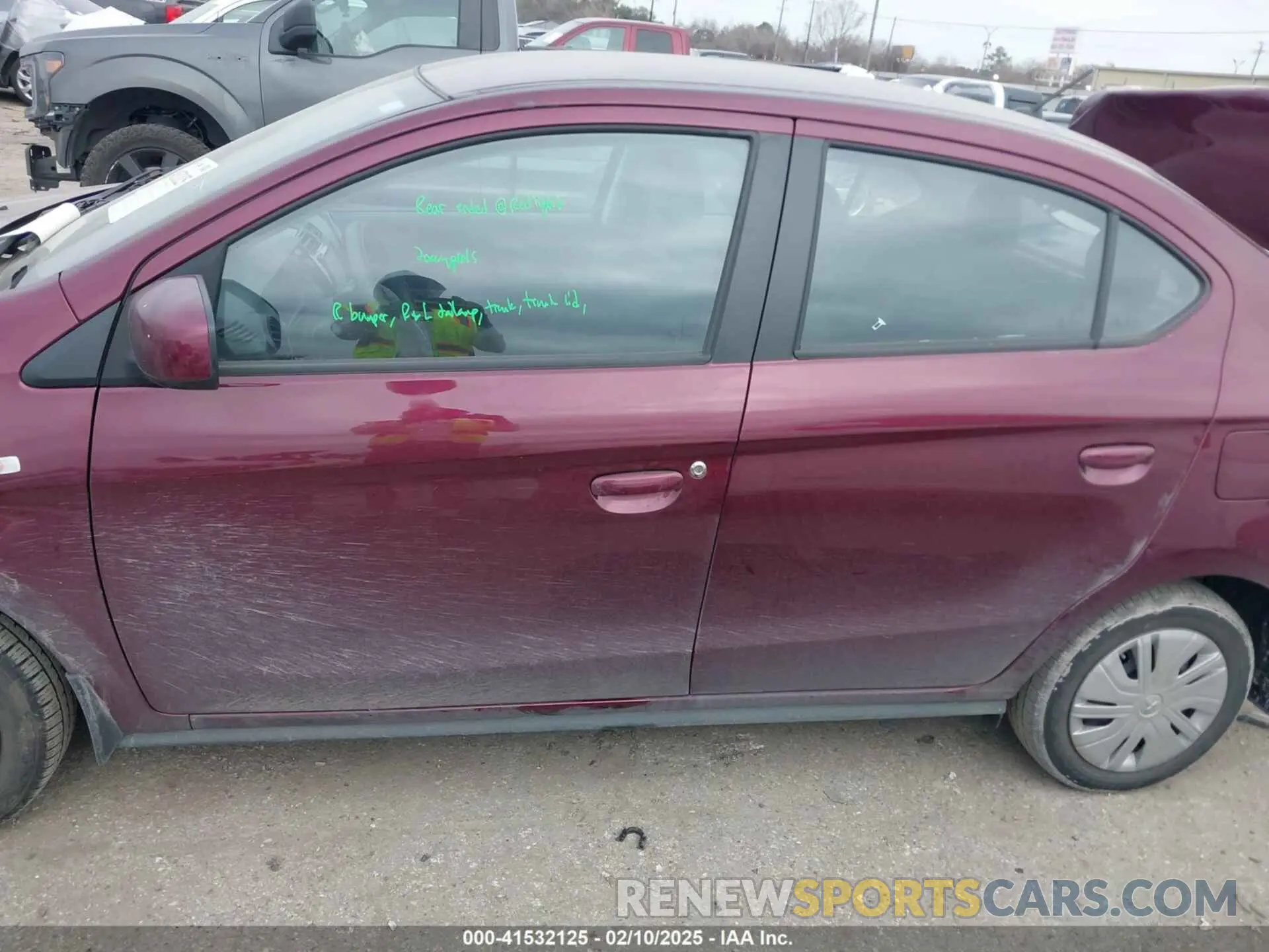 14 Photograph of a damaged car ML32FUFJ7RHF10123 MITSUBISHI MIRAGE G4 2024