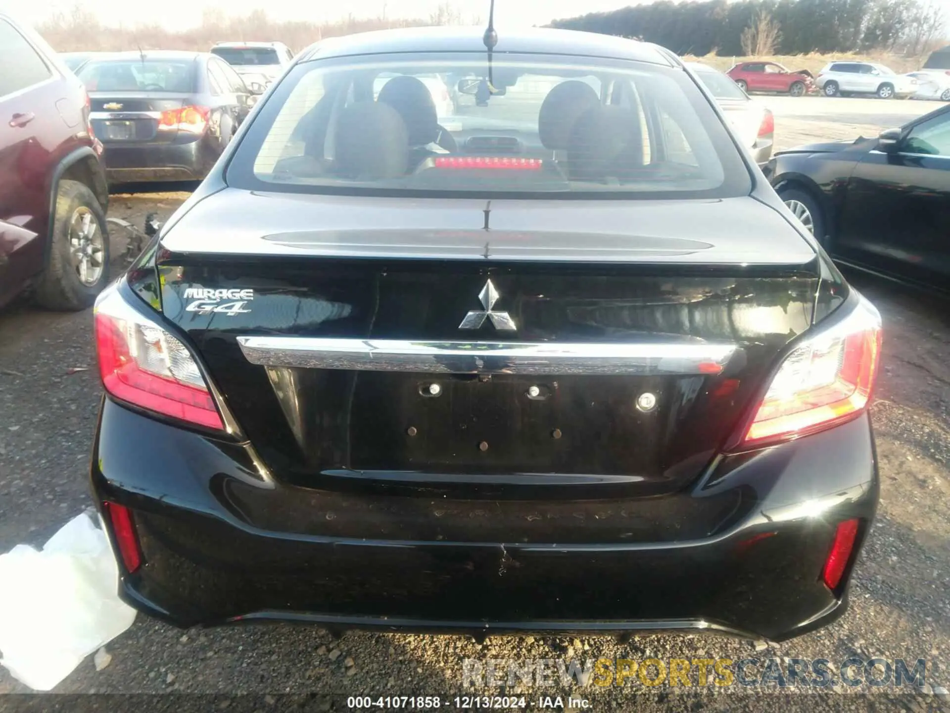 17 Photograph of a damaged car ML32FUFJ8RHF04721 MITSUBISHI MIRAGE G4 2024