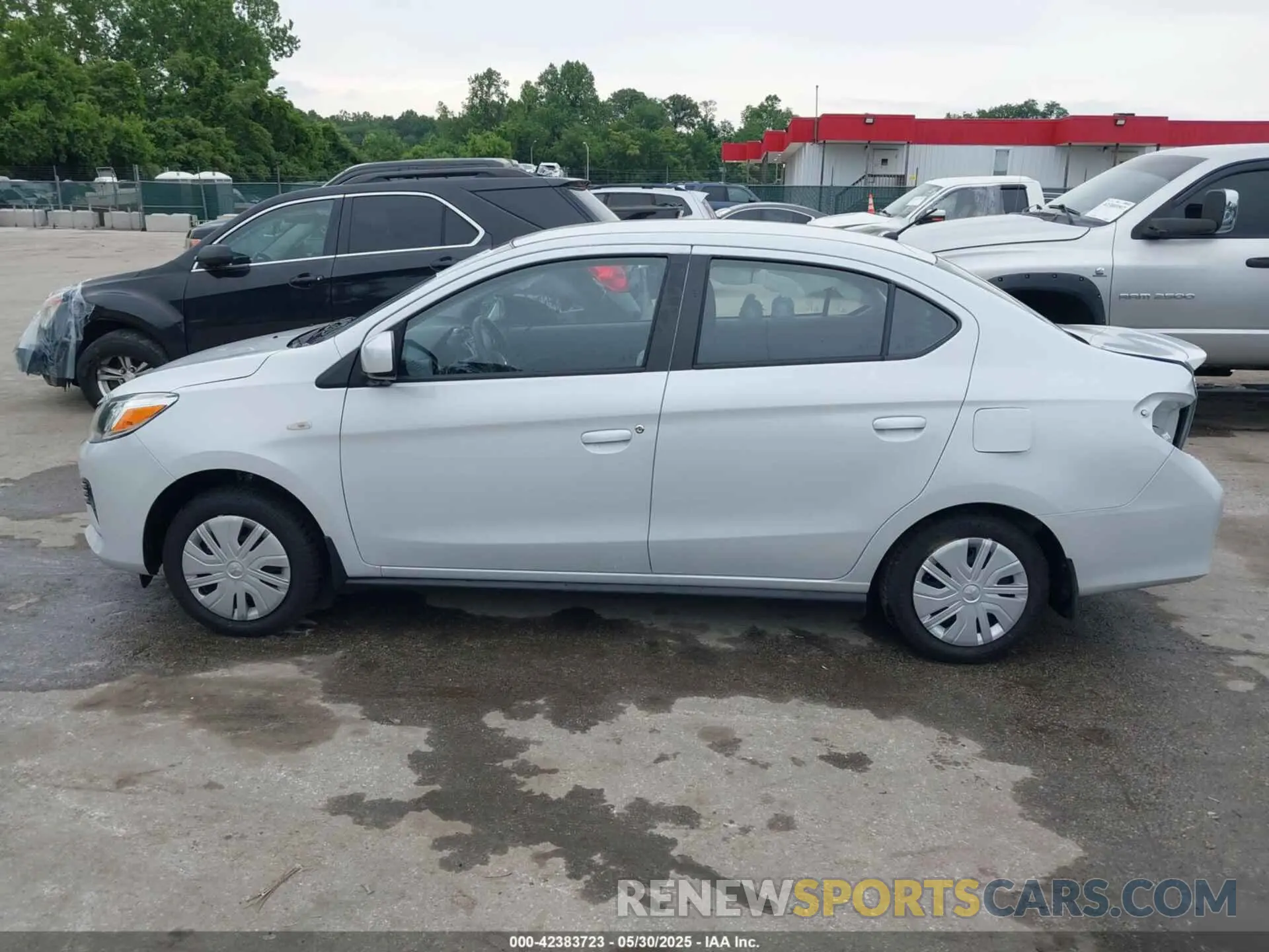 14 Фотография поврежденного автомобиля ML32FUFJ9RHF09183 MITSUBISHI MIRAGE G4 2024