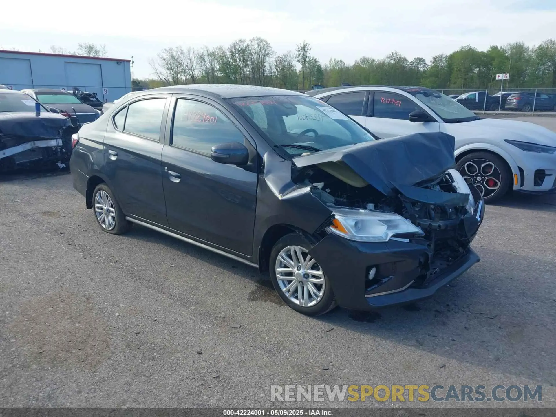 1 Фотография поврежденного автомобиля ML32FVFJXRHF02460 MITSUBISHI MIRAGE G4 2024