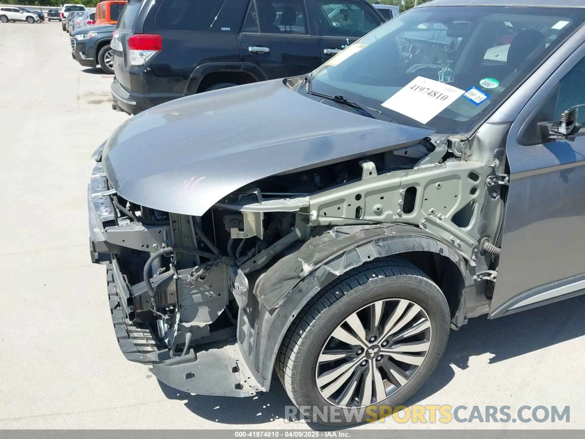 6 Фотография поврежденного автомобиля JA4AD2A31KJ000609 MITSUBISHI OUTLANDER 2019