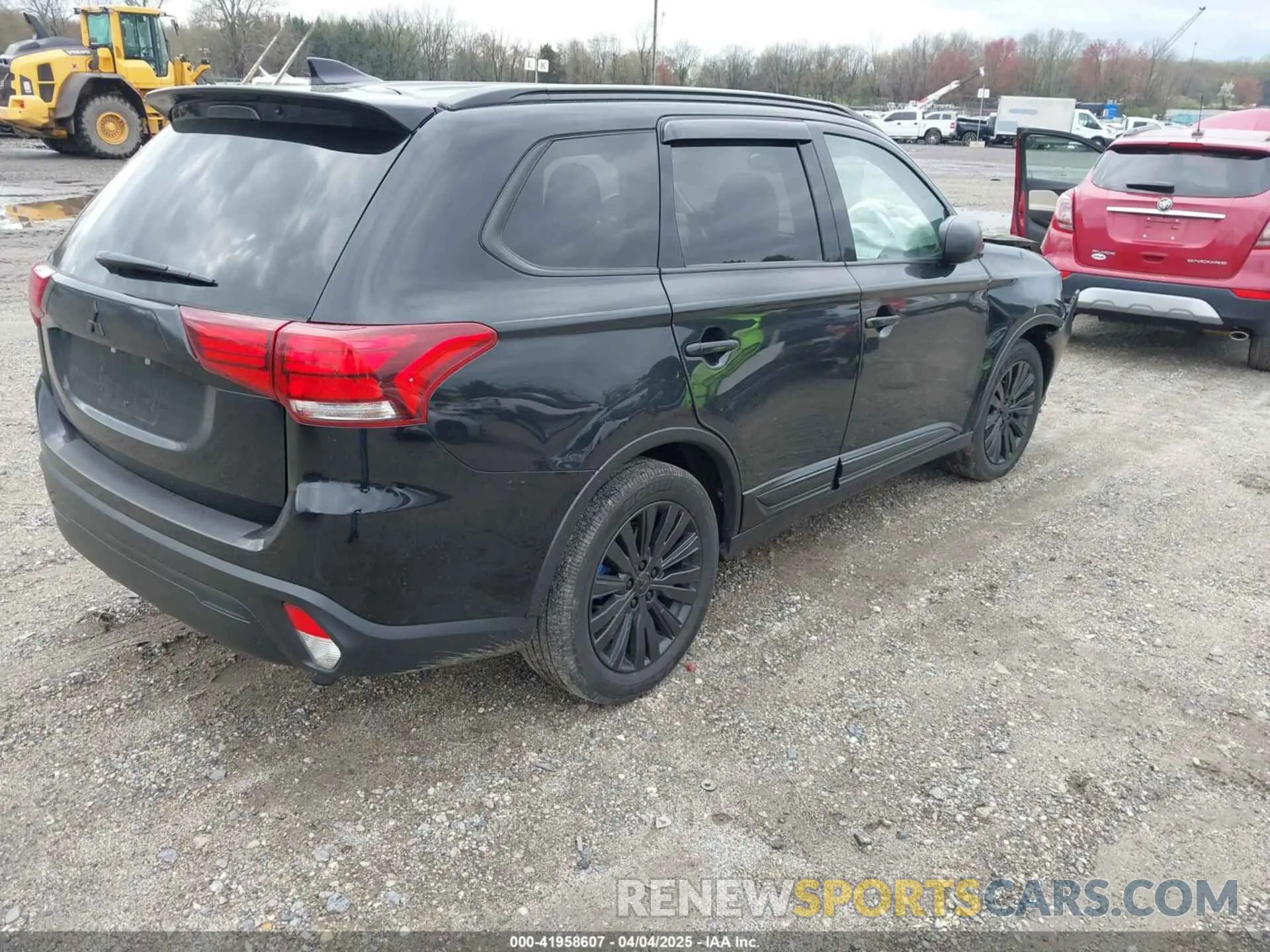 4 Photograph of a damaged car JA4AD2A38KZ047573 MITSUBISHI OUTLANDER 2019
