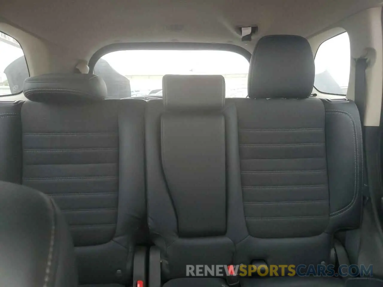 10 Photograph of a damaged car JA4AD3A30KZ003041 MITSUBISHI OUTLANDER 2019