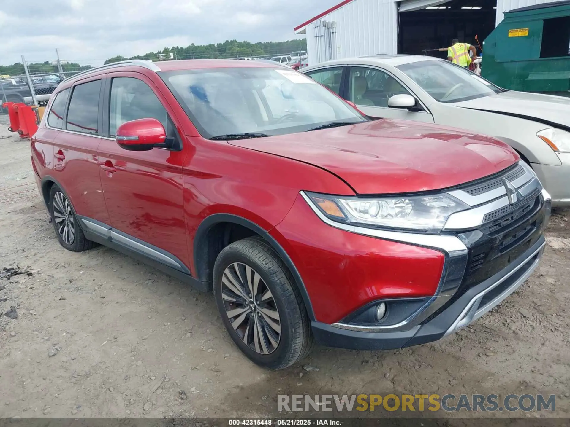 1 Фотография поврежденного автомобиля JA4AD3A30KZ033978 MITSUBISHI OUTLANDER 2019