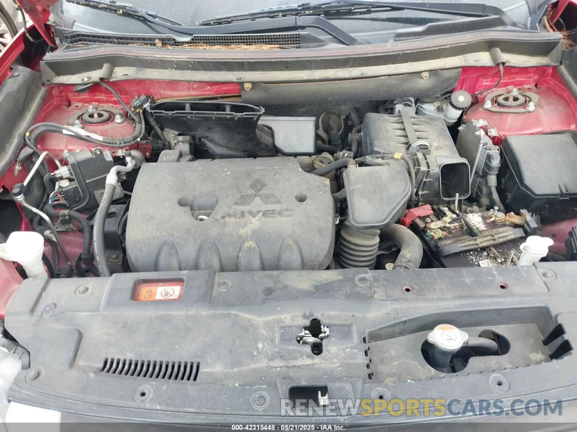 10 Фотография поврежденного автомобиля JA4AD3A30KZ033978 MITSUBISHI OUTLANDER 2019