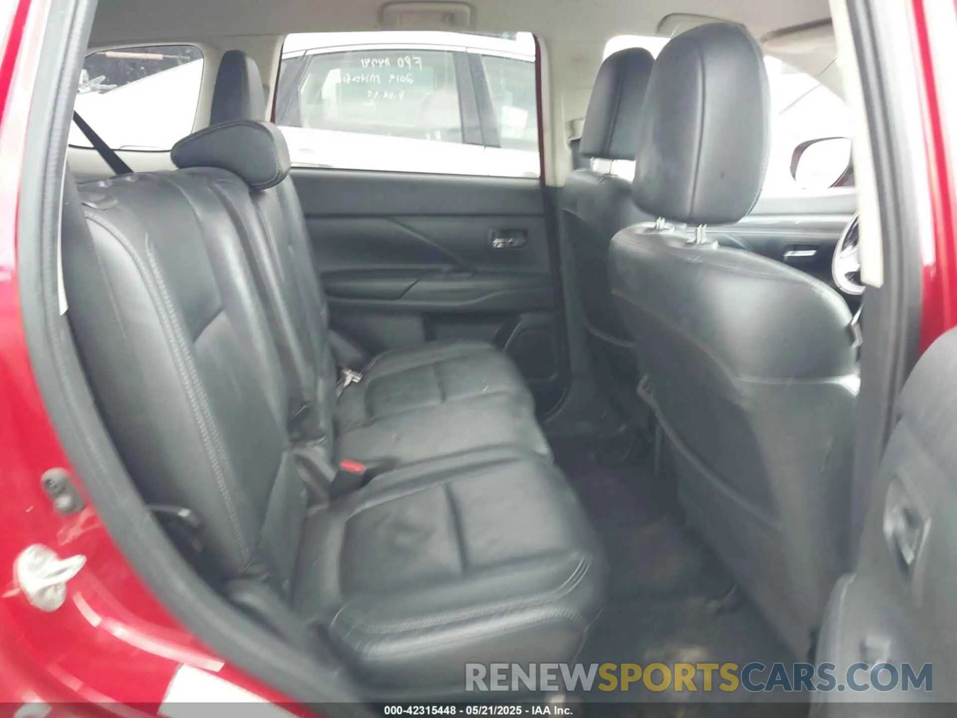 8 Фотография поврежденного автомобиля JA4AD3A30KZ033978 MITSUBISHI OUTLANDER 2019