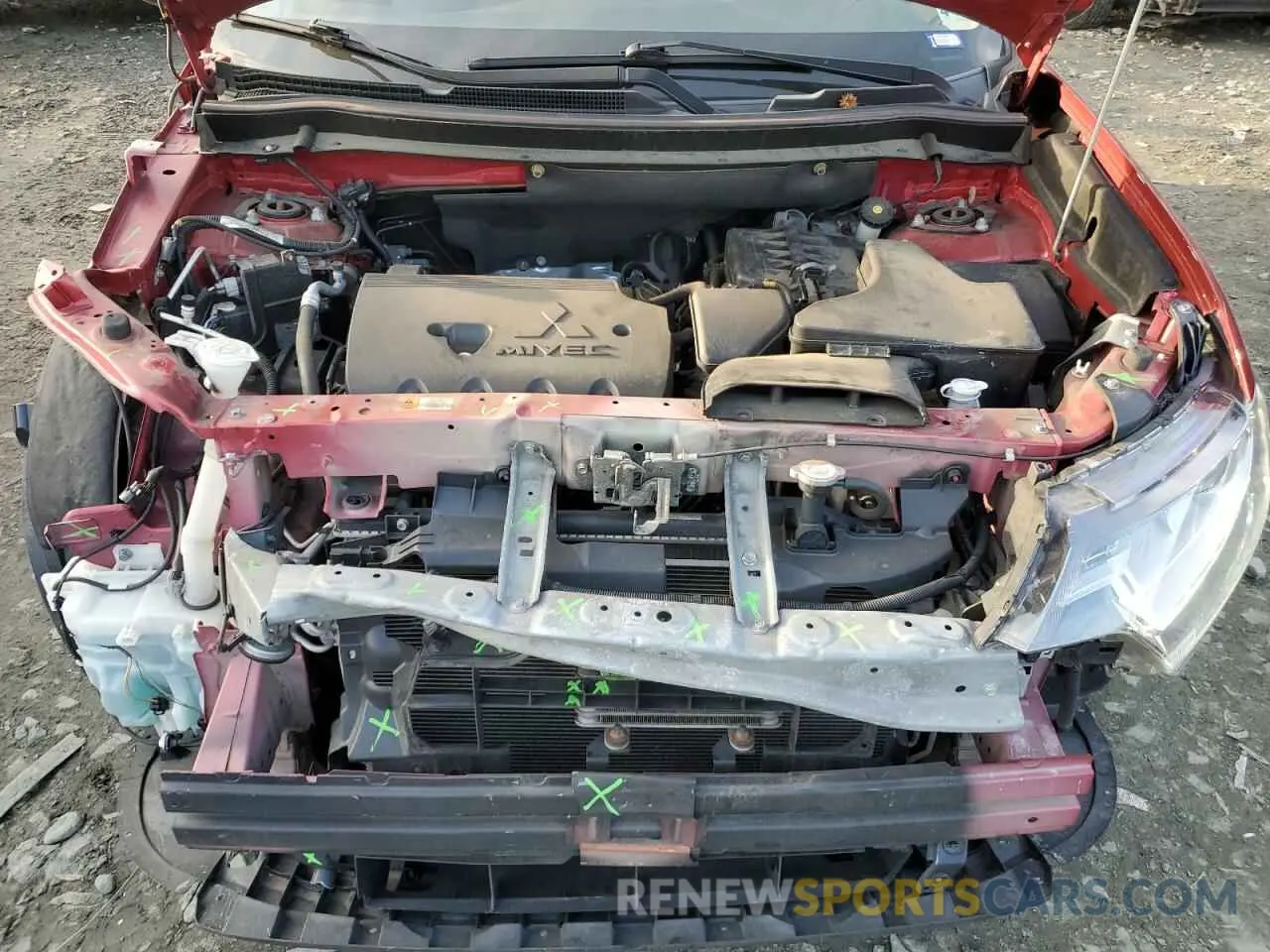 12 Photograph of a damaged car JA4AD3A30KZ034516 MITSUBISHI OUTLANDER 2019
