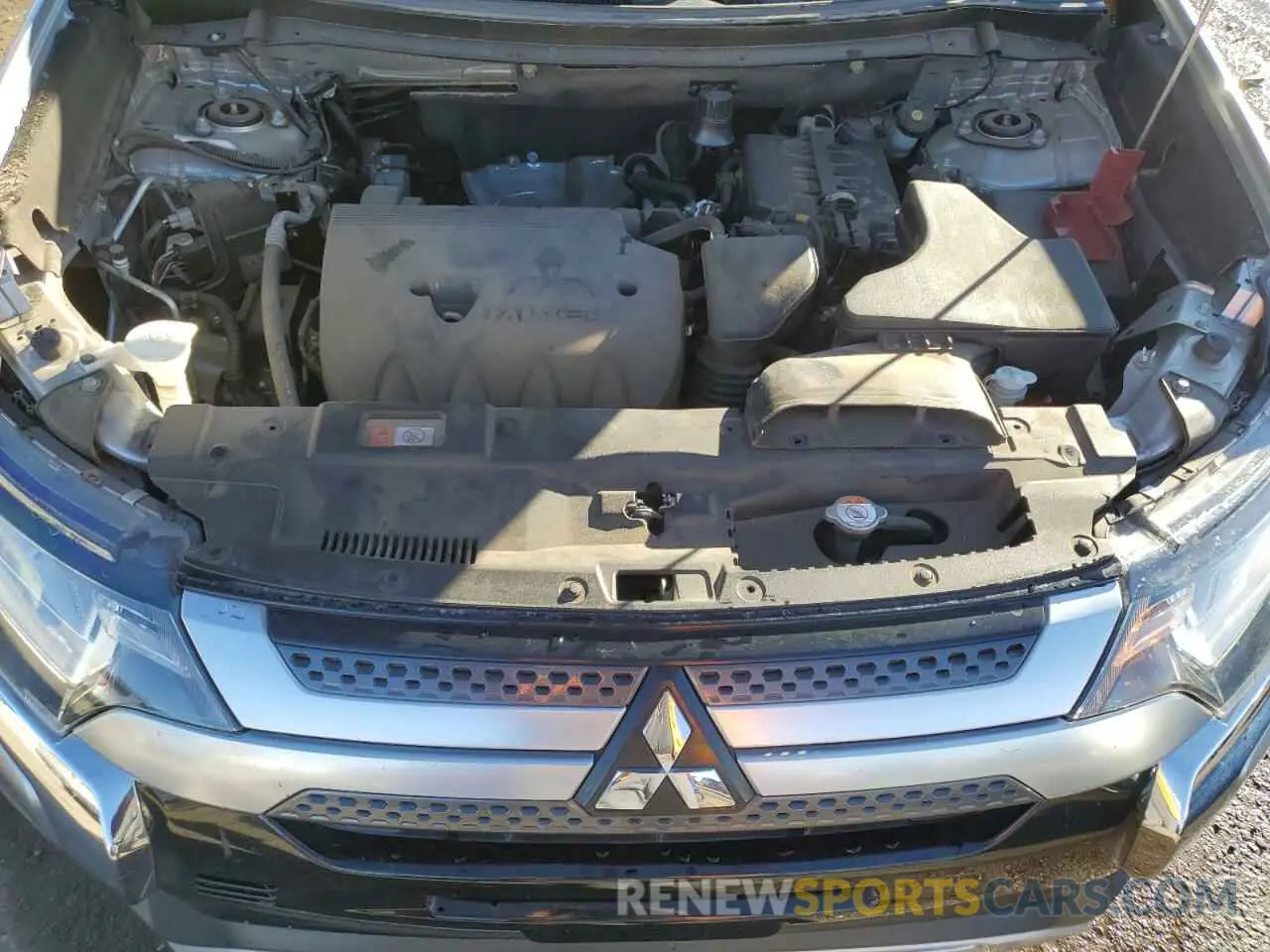 12 Фотография поврежденного автомобиля JA4AD3A30KZ037612 MITSUBISHI OUTLANDER 2019