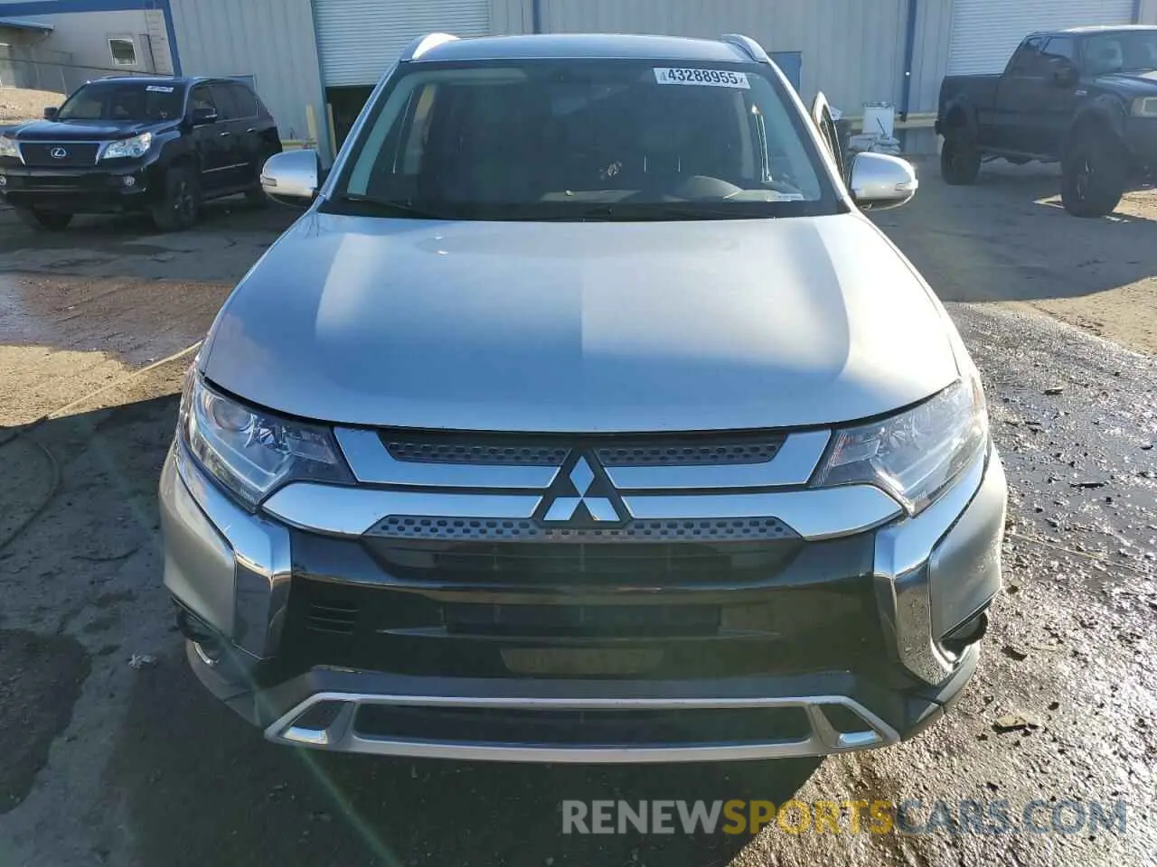 5 Фотография поврежденного автомобиля JA4AD3A30KZ037612 MITSUBISHI OUTLANDER 2019