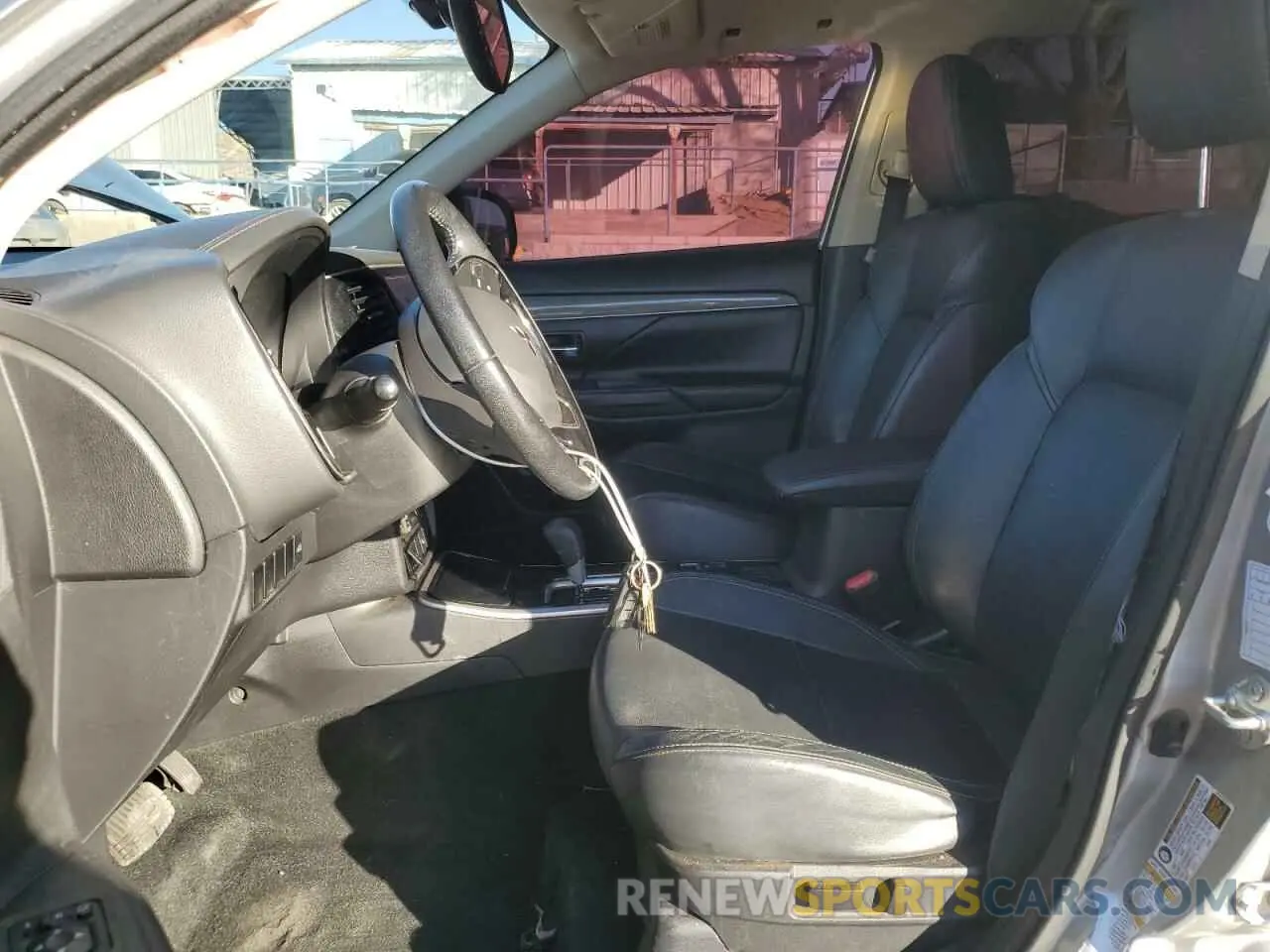 7 Фотография поврежденного автомобиля JA4AD3A30KZ037612 MITSUBISHI OUTLANDER 2019