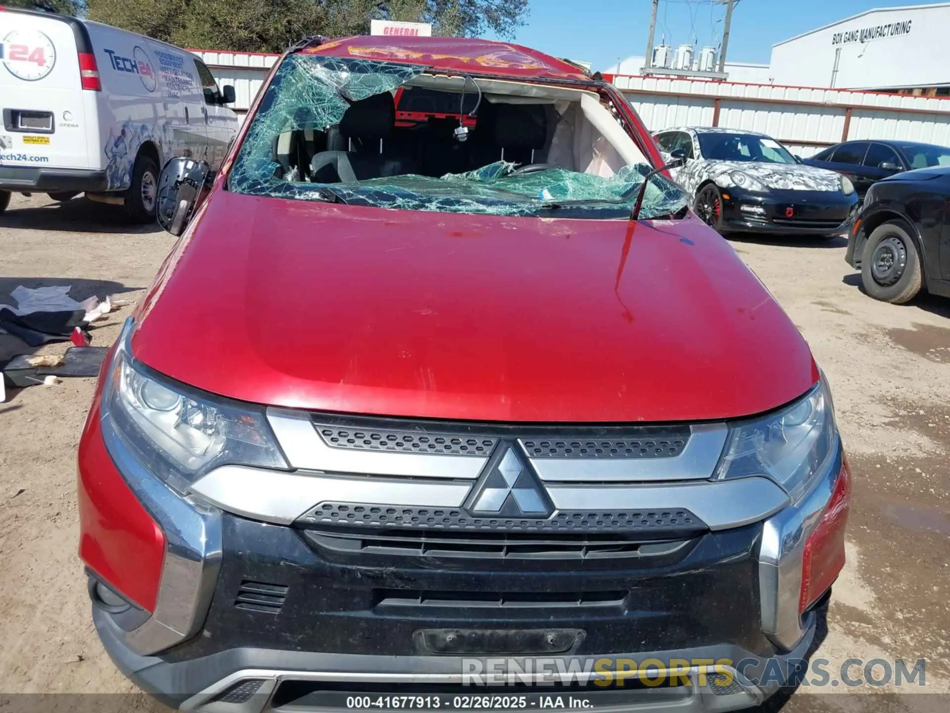 12 Фотография поврежденного автомобиля JA4AD3A31KZ021189 MITSUBISHI OUTLANDER 2019