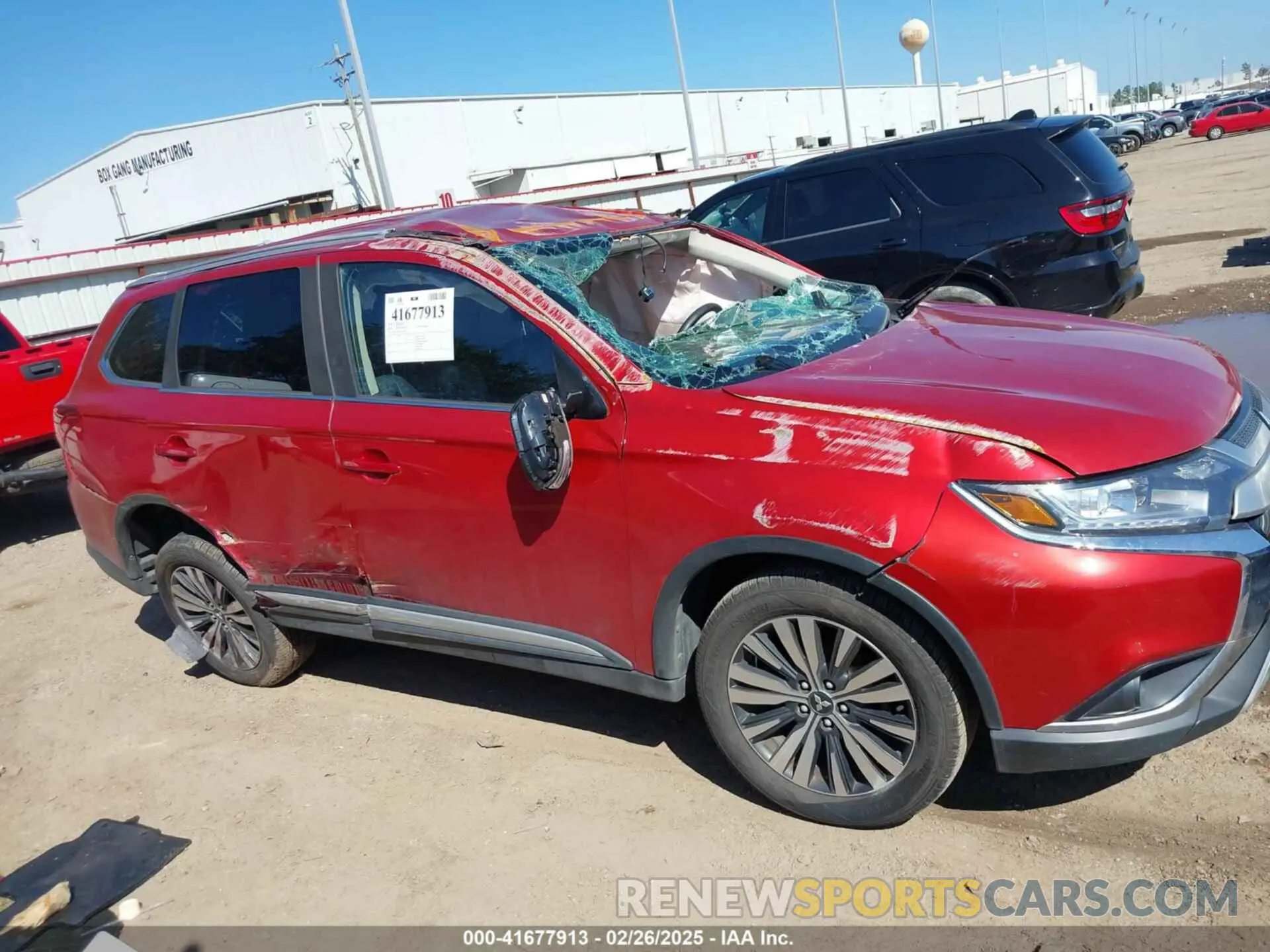 13 Фотография поврежденного автомобиля JA4AD3A31KZ021189 MITSUBISHI OUTLANDER 2019
