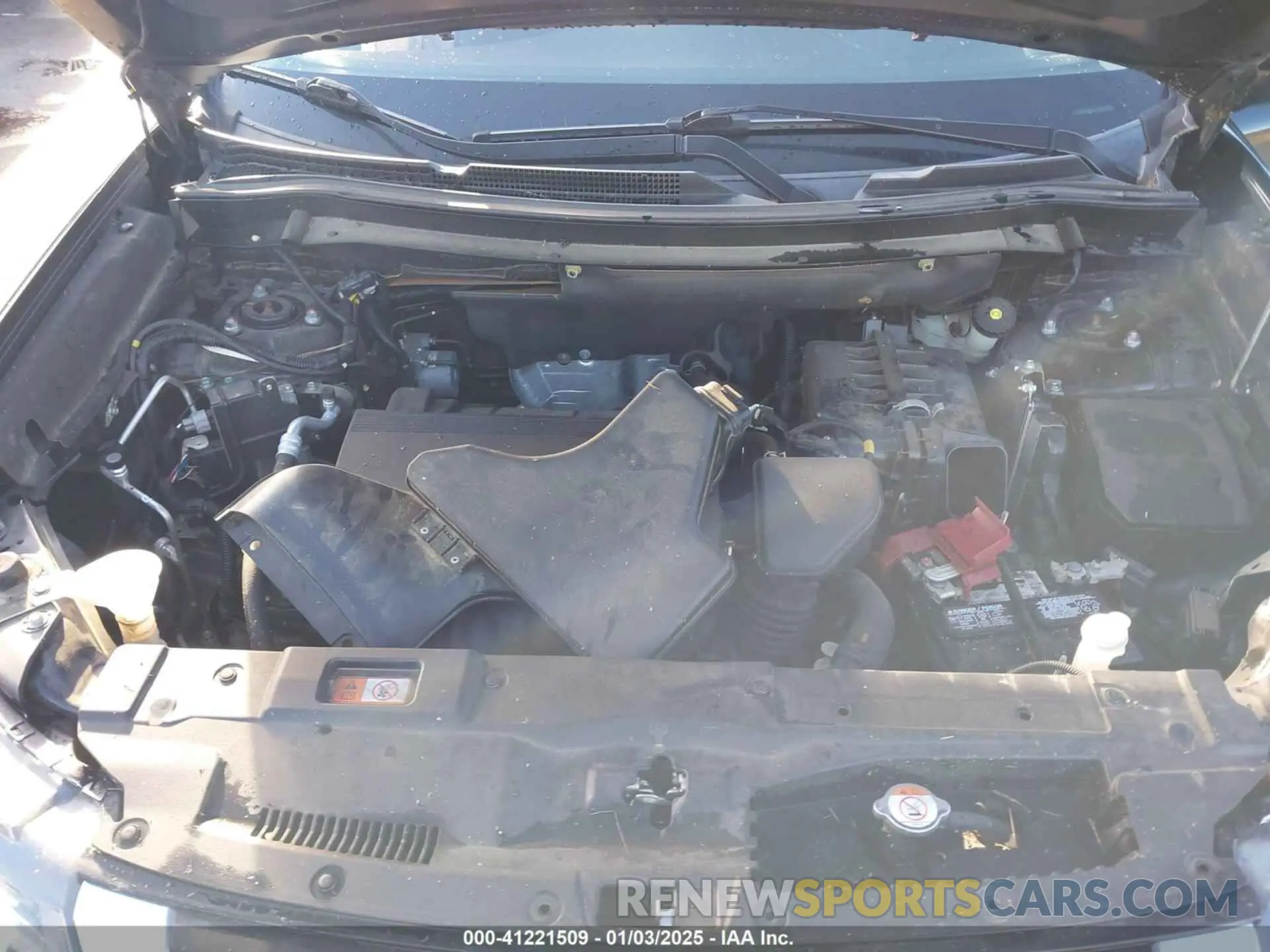 10 Photograph of a damaged car JA4AD3A32KZ047770 MITSUBISHI OUTLANDER 2019