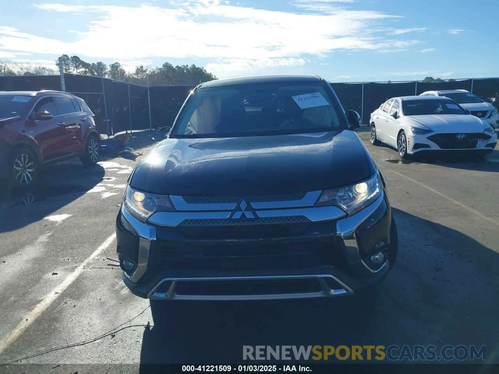12 Photograph of a damaged car JA4AD3A32KZ047770 MITSUBISHI OUTLANDER 2019