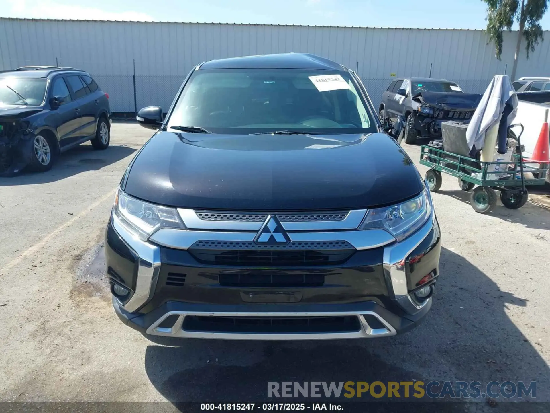 13 Photograph of a damaged car JA4AD3A33KZ014387 MITSUBISHI OUTLANDER 2019