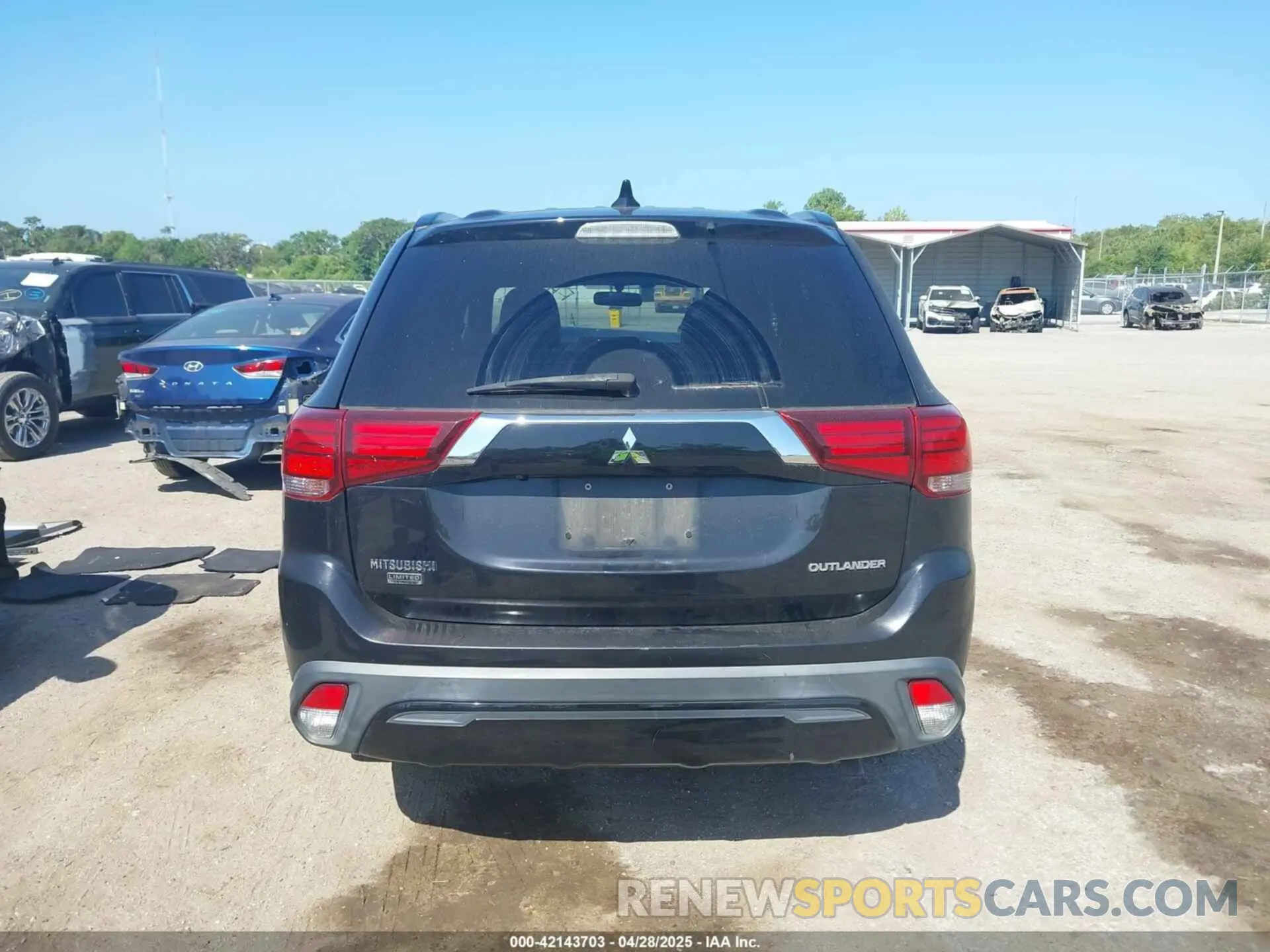 16 Фотография поврежденного автомобиля JA4AD3A35KZ025472 MITSUBISHI OUTLANDER 2019