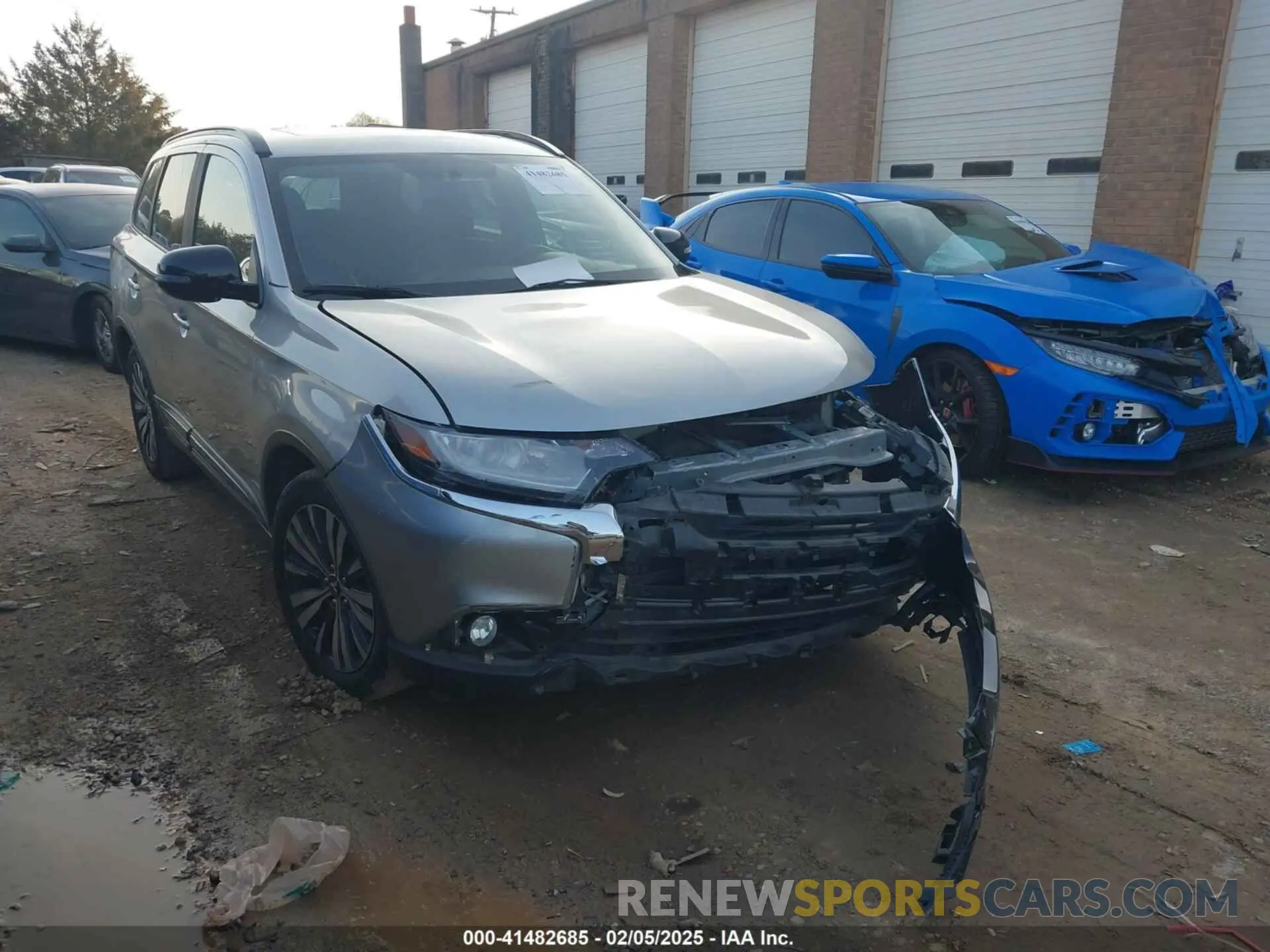 1 Фотография поврежденного автомобиля JA4AD3A35KZ038416 MITSUBISHI OUTLANDER 2019