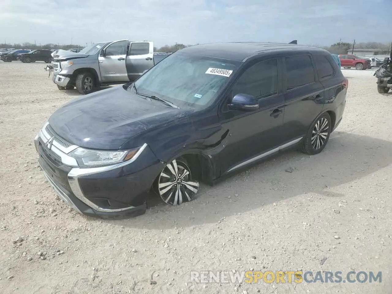 1 Photograph of a damaged car JA4AD3A36KJ000532 MITSUBISHI OUTLANDER 2019