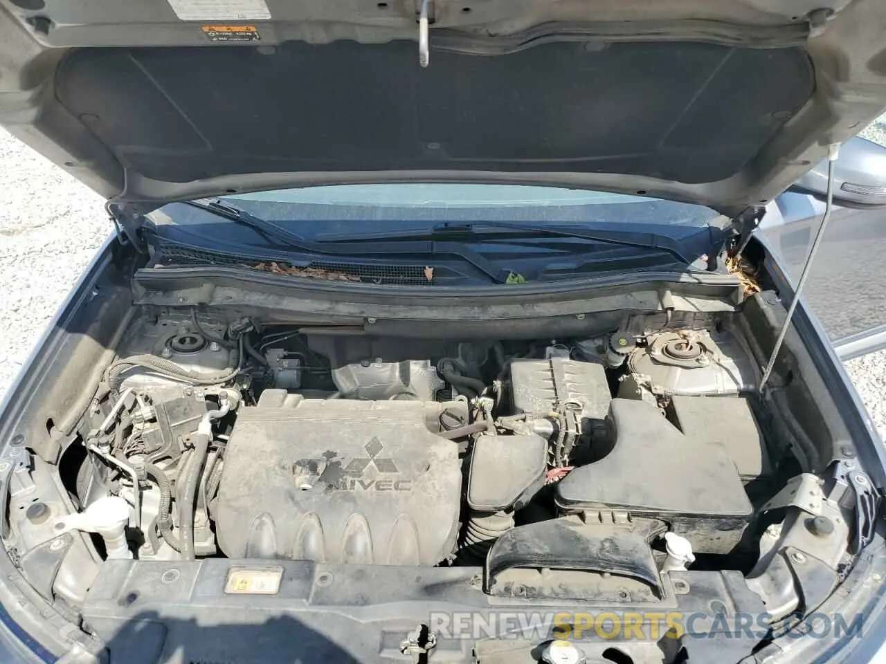 12 Фотография поврежденного автомобиля JA4AD3A37KZ005224 MITSUBISHI OUTLANDER 2019