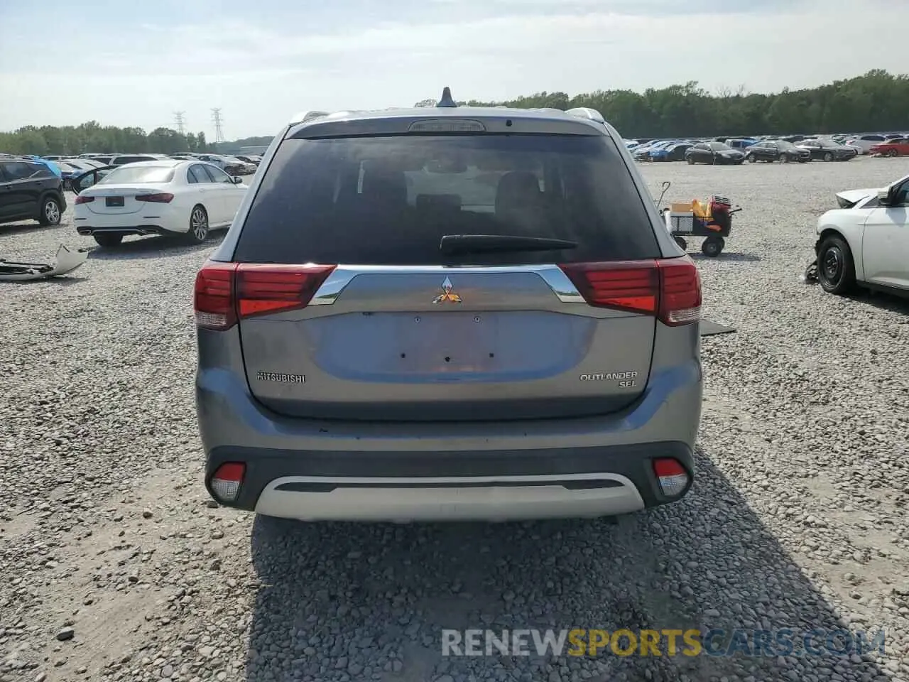 6 Фотография поврежденного автомобиля JA4AD3A37KZ005224 MITSUBISHI OUTLANDER 2019