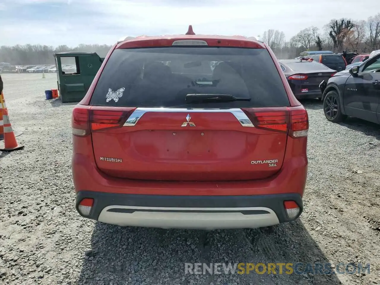 6 Фотография поврежденного автомобиля JA4AD3A39KZ004589 MITSUBISHI OUTLANDER 2019